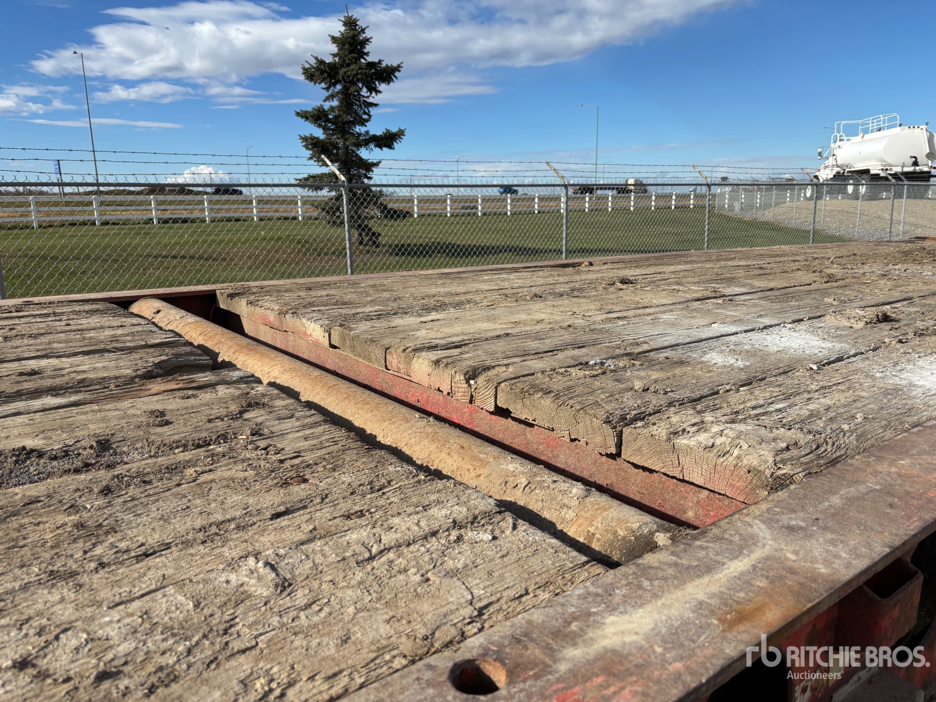 1997 Scona 50 FT TRI/A FLATBED