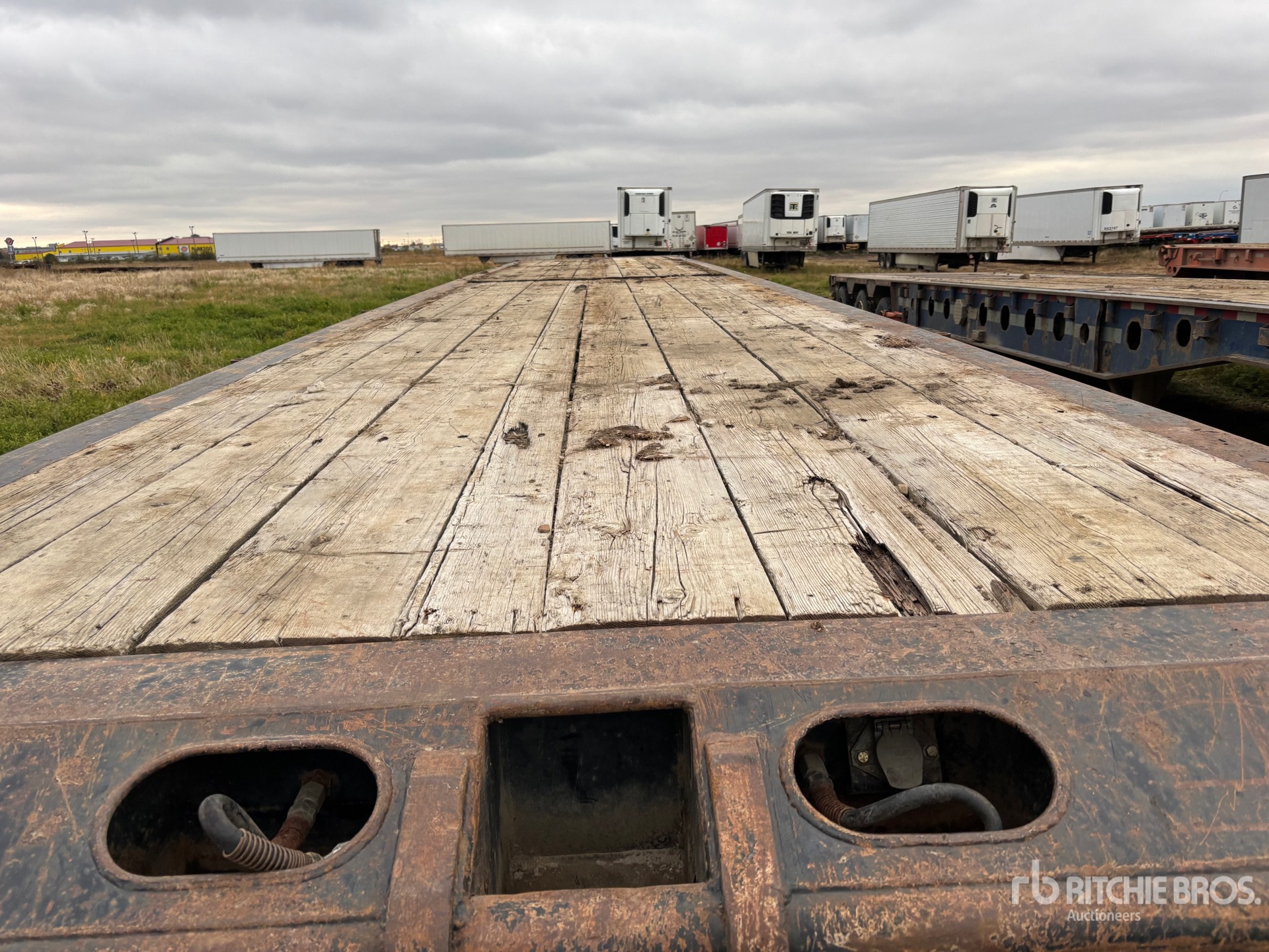 2005 Scona 49 FT TRI/A FLATBED