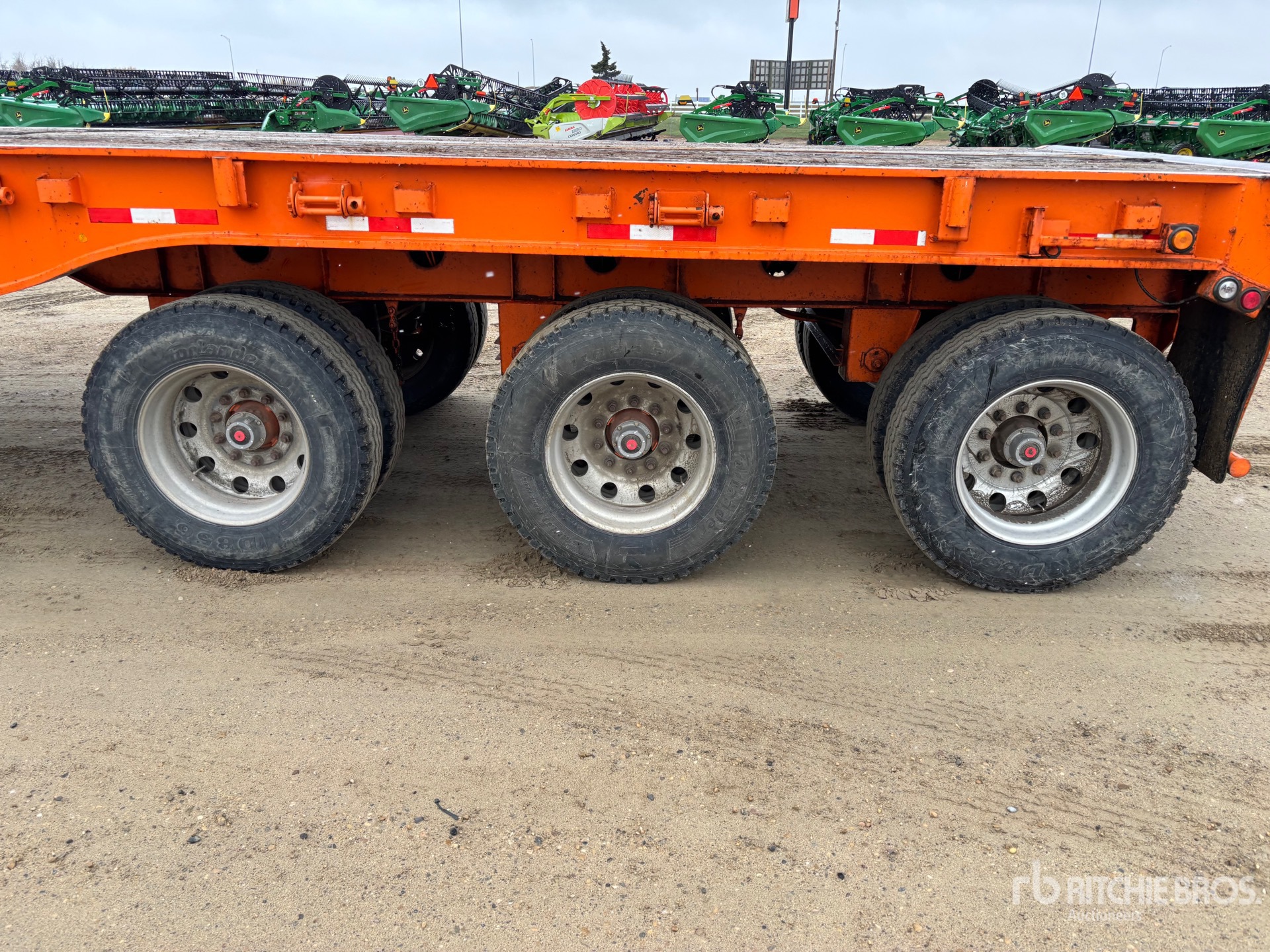 2013 Gerrys 53 FT TRI/A FLATBED