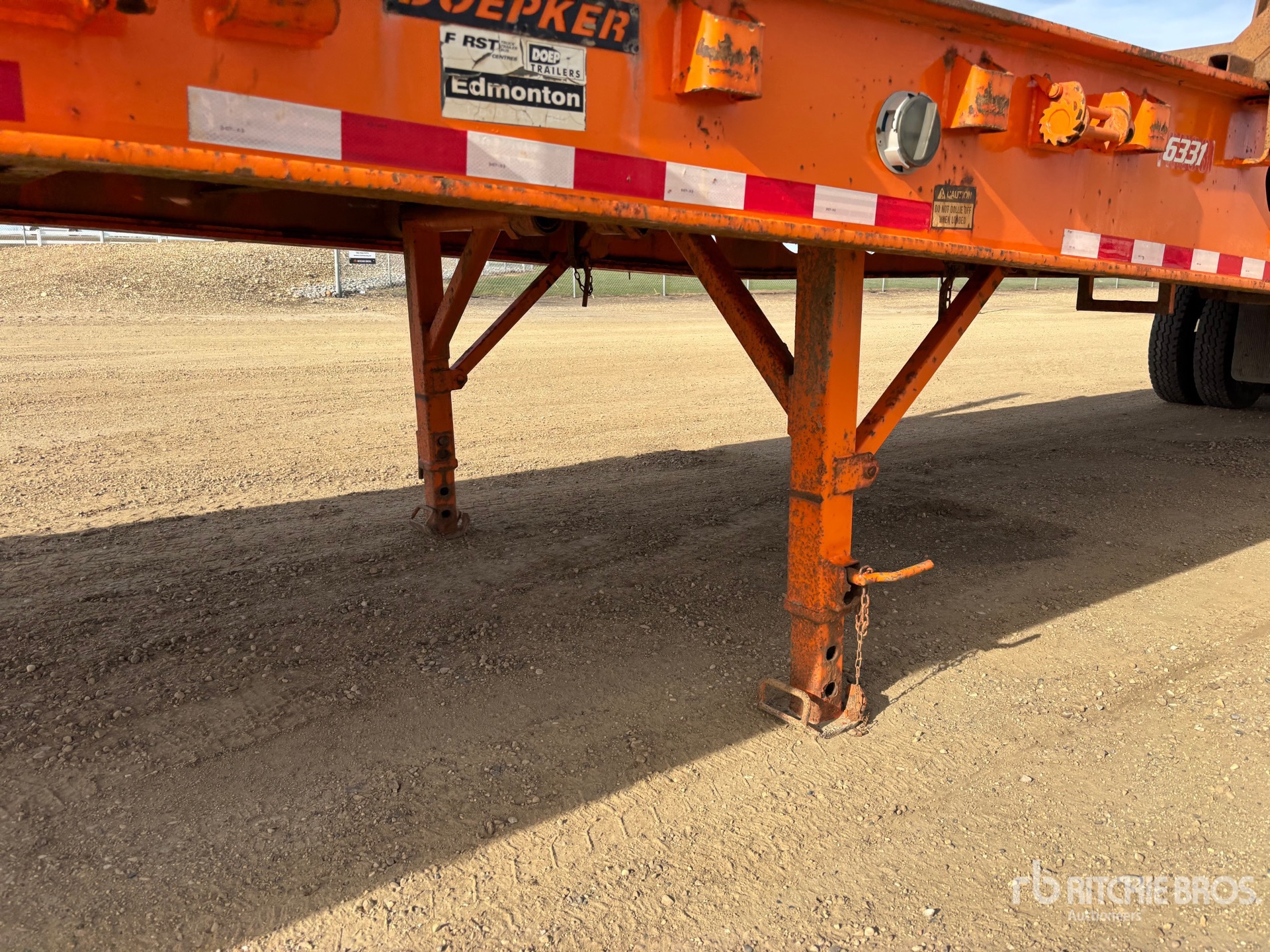 2006 Doepker 48 FT TRI/A FLATBED