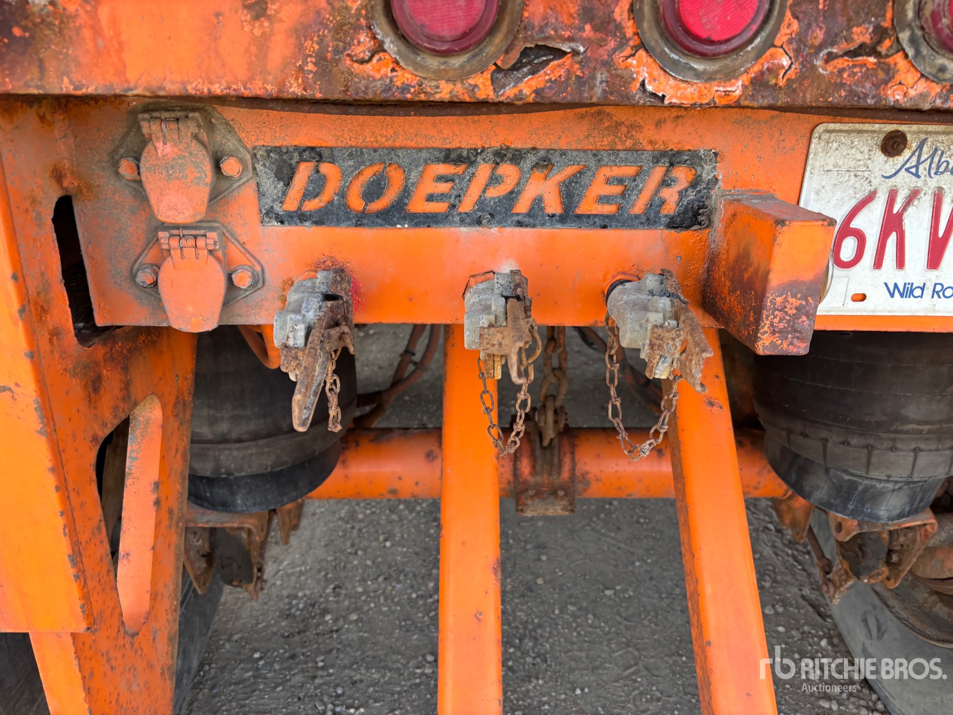 2006 Doepker 48 FT TRI/A FLATBED