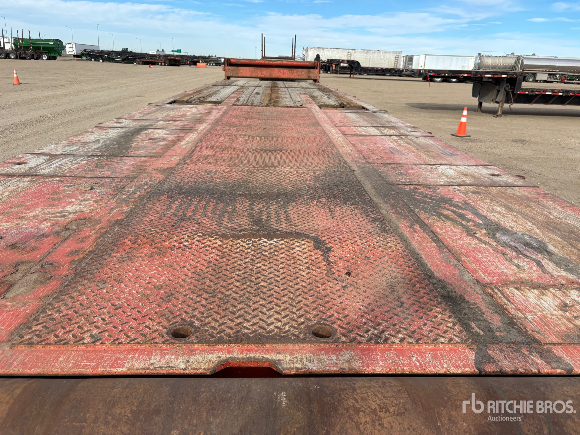 2014 Doepker 40 TON 53 FT TRI/A