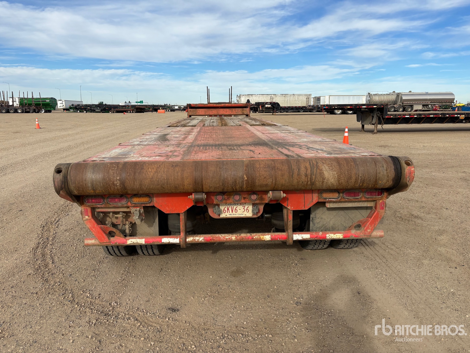 2014 Doepker 40 TON 53 FT TRI/A