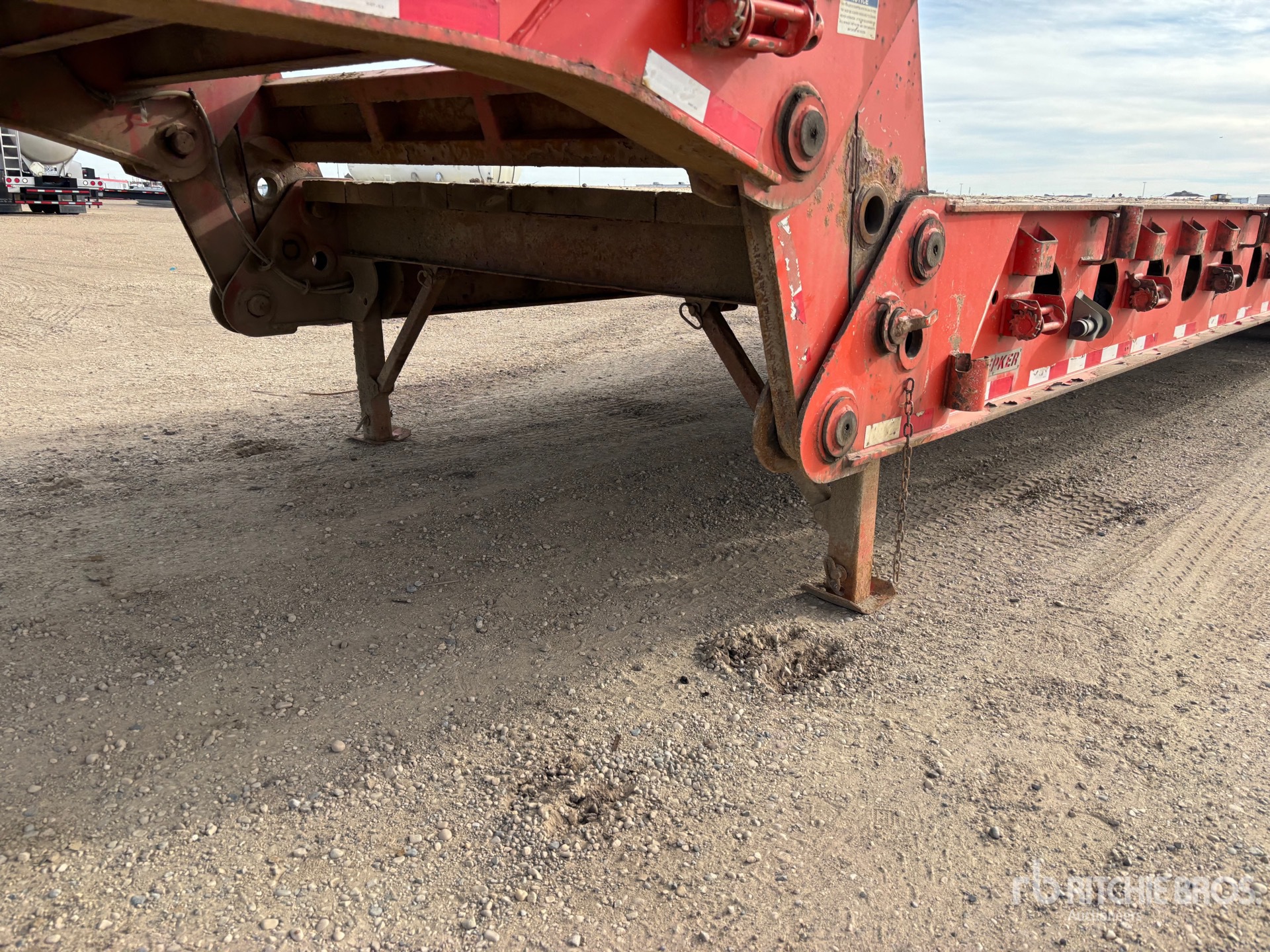 2014 Doepker 40 TON 53 FT TRI/A
