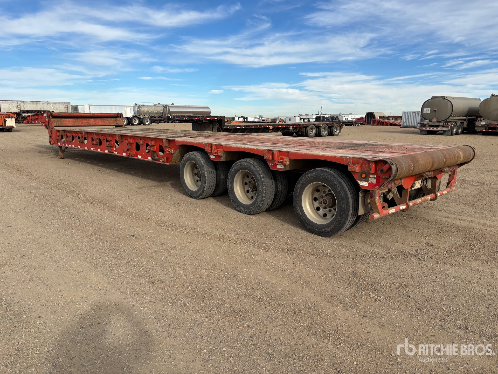 2014 Doepker 40 TON 53 FT TRI/A
