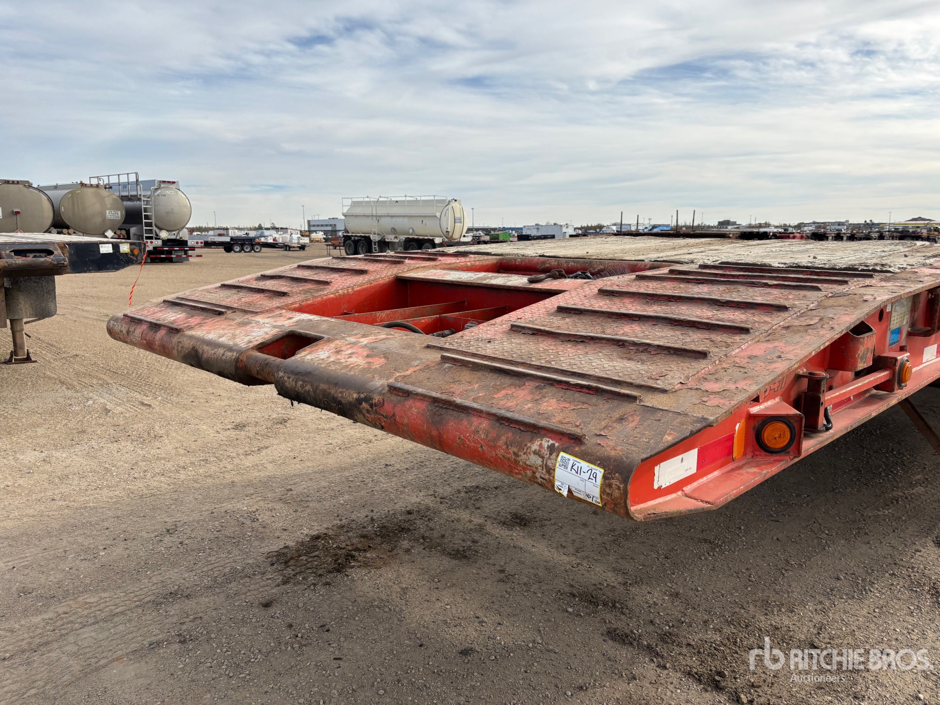 2014 Doepker 40 TON 53 FT TRI/A