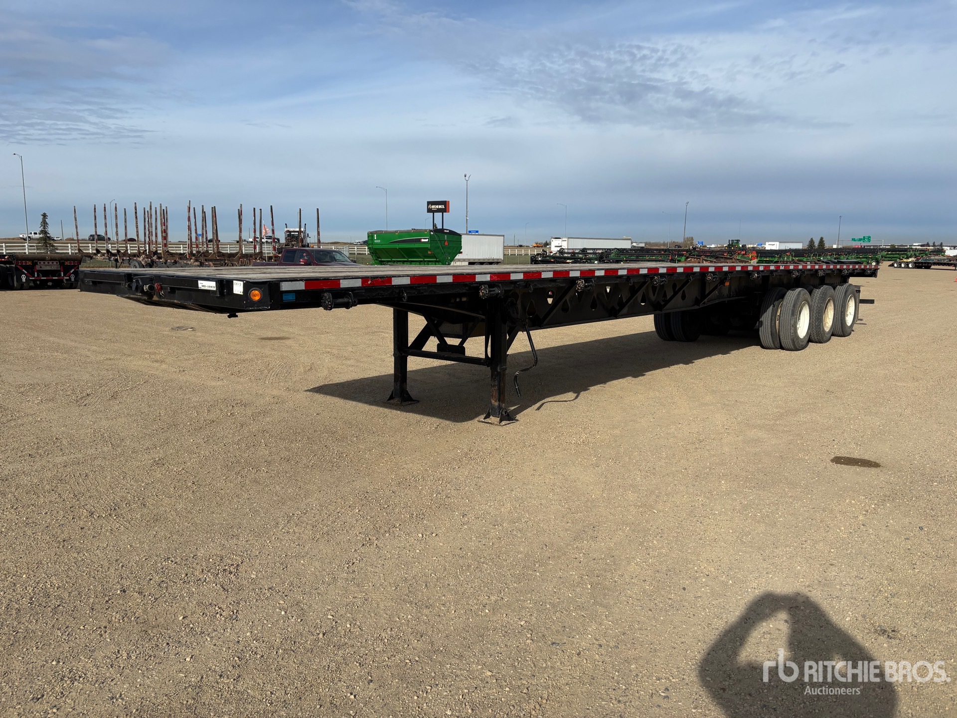 Photo of 2015 Manac 53 ft Tri/A