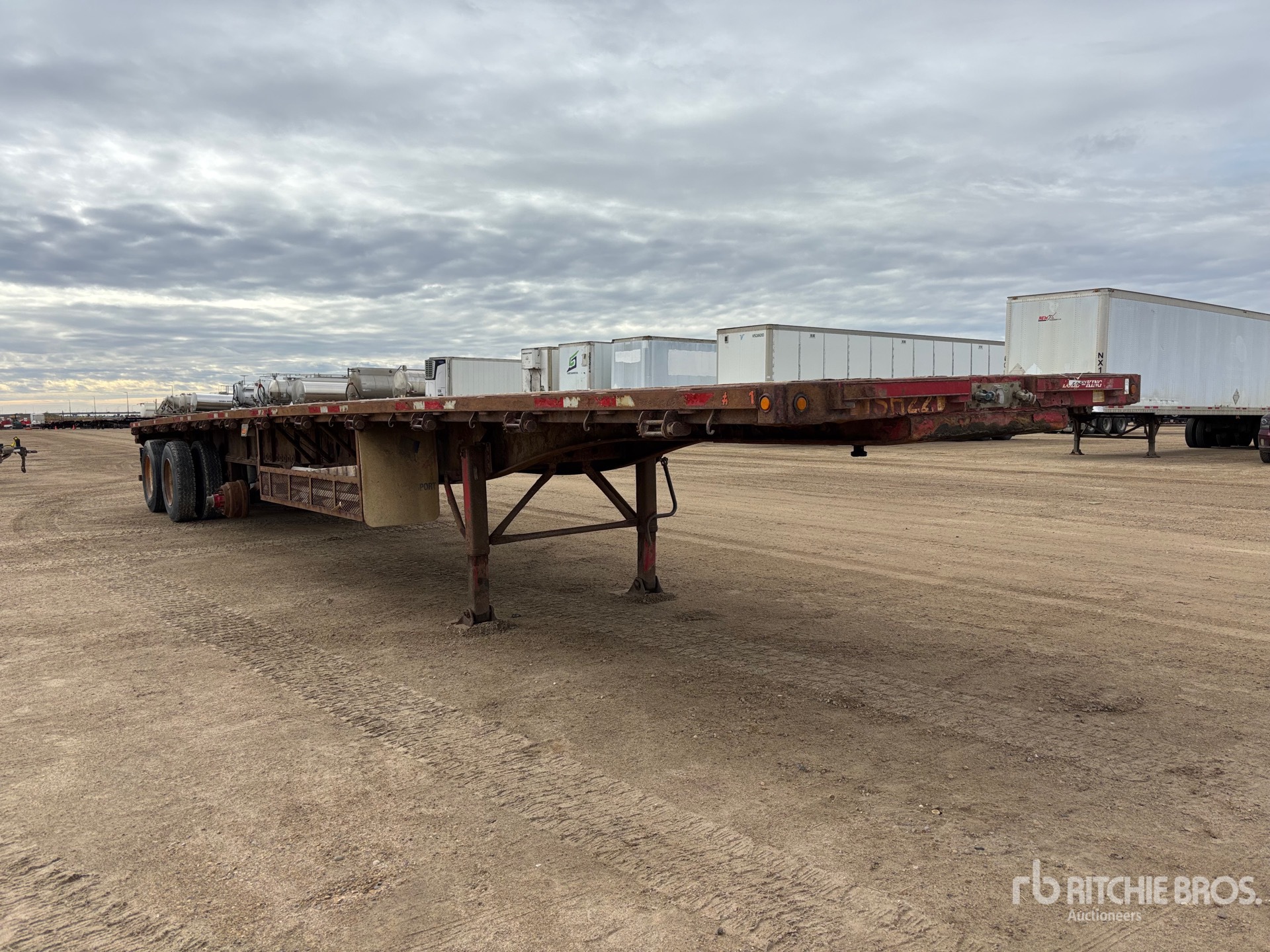 2007 Load King  48 FT TRI/A
