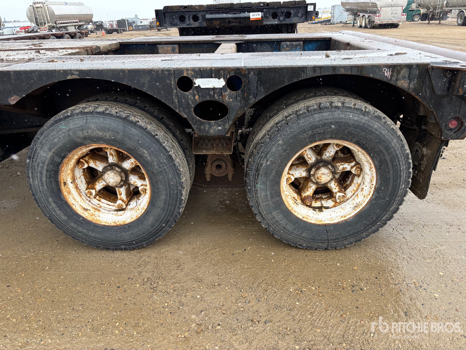 2005 Peerless 50 FT 16-WHEEL FLATBED