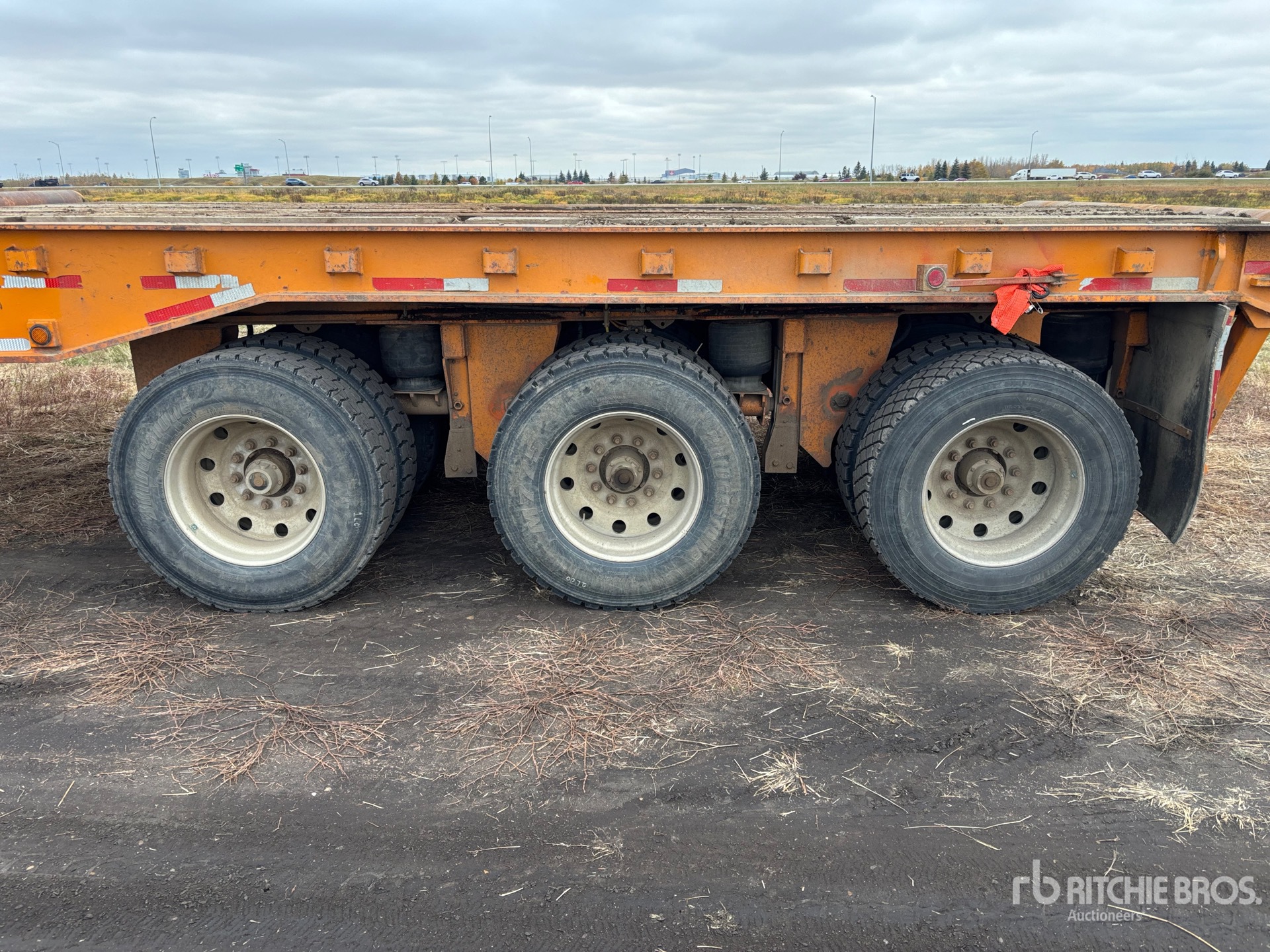 2001 Altec 50 FT 24-WHEEL FLATBED