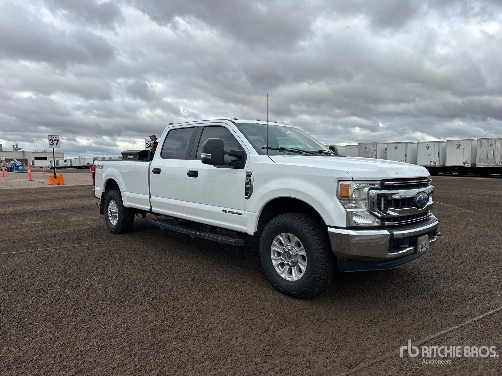2022 Ford F-350 XL