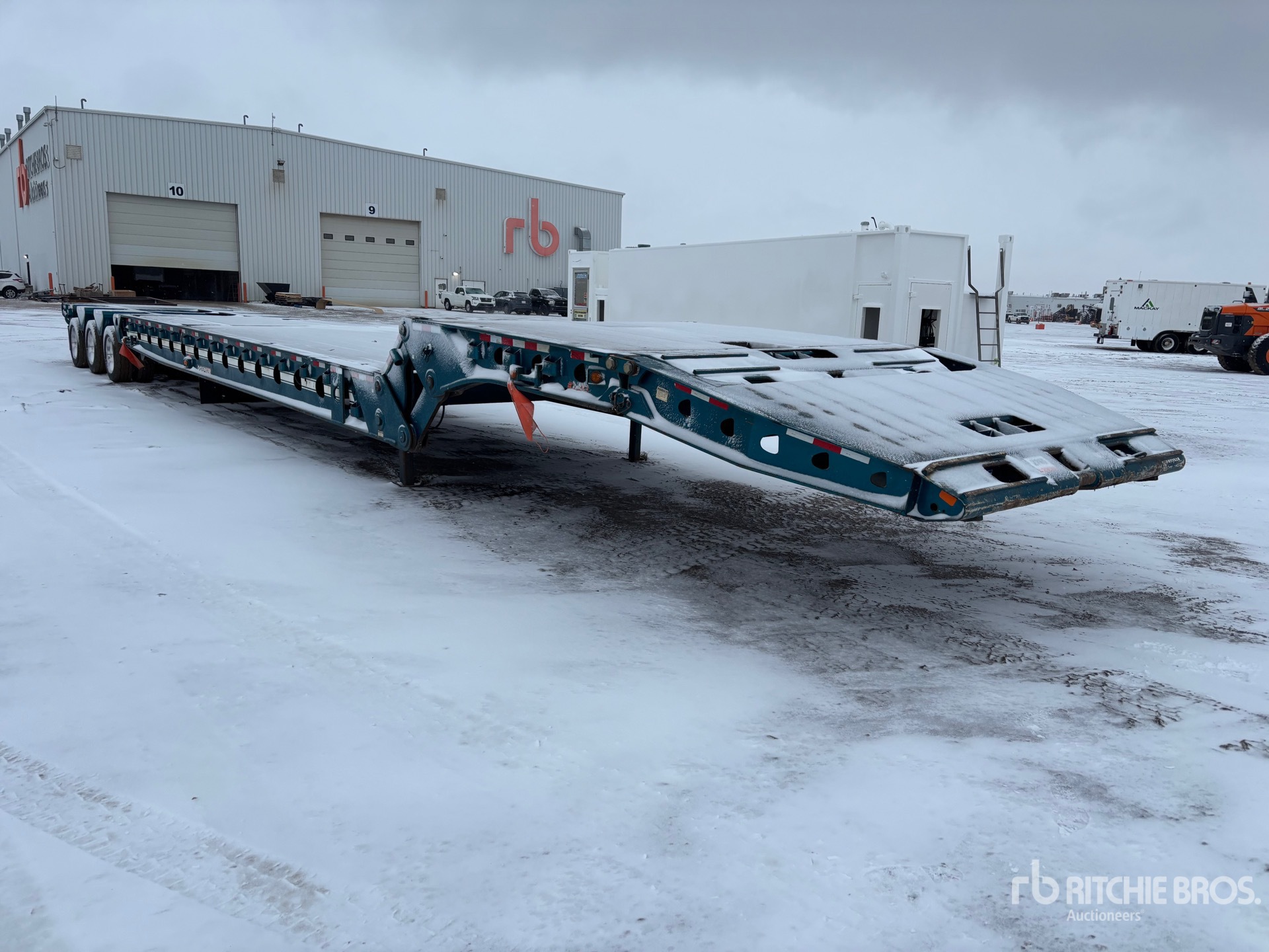 2020 Doepker 67 ft 24-Wheel