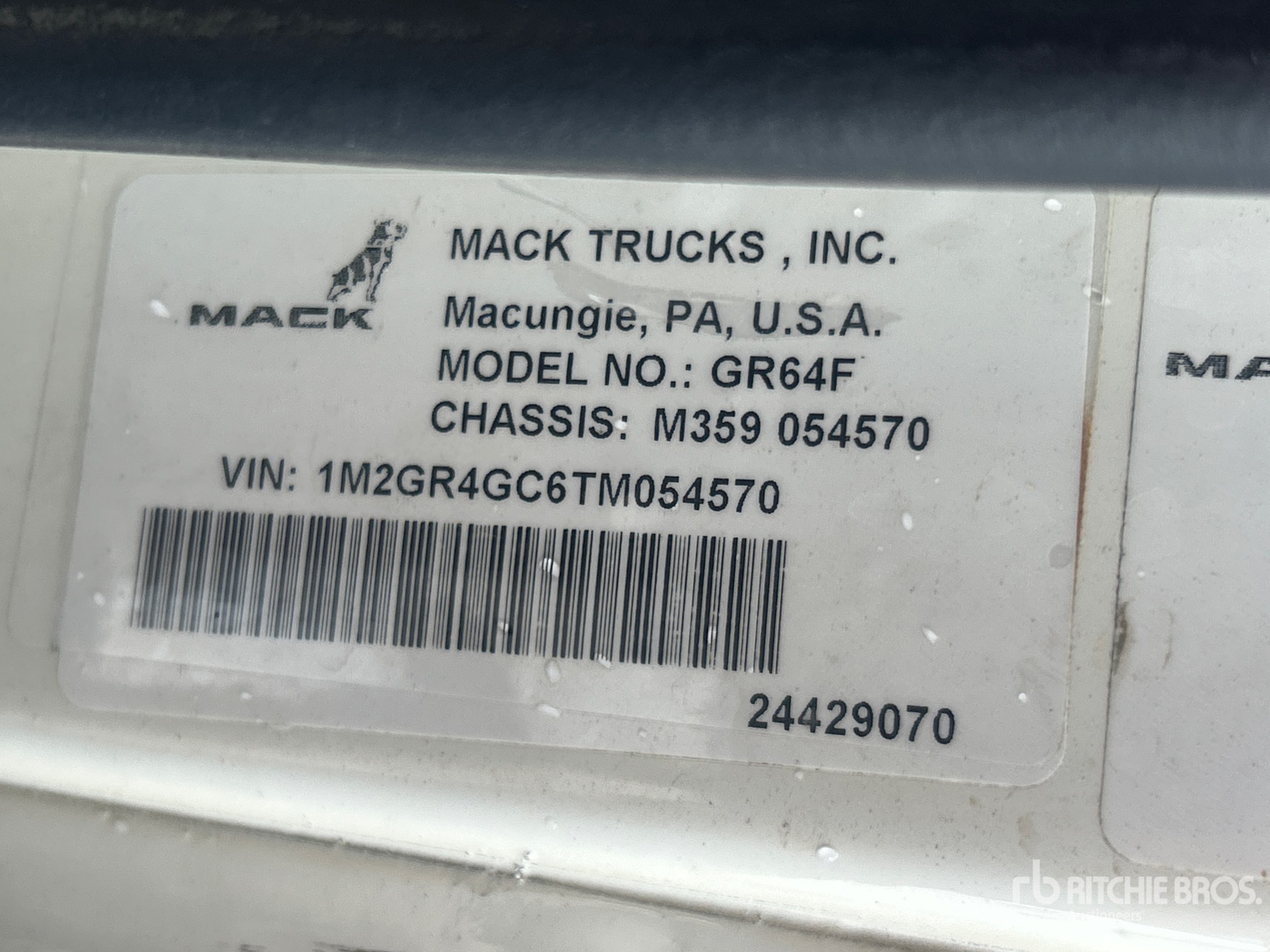2026 Mack GR64F