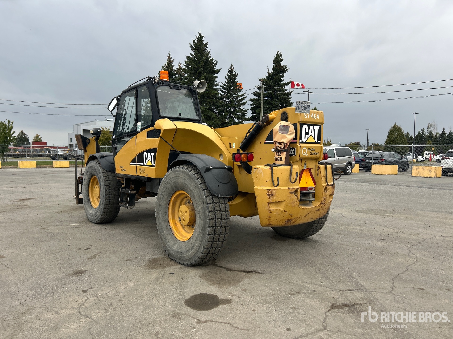 2005 Caterpillar TH560B