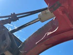 Hydraulics with Bucket Tilt Cylinders