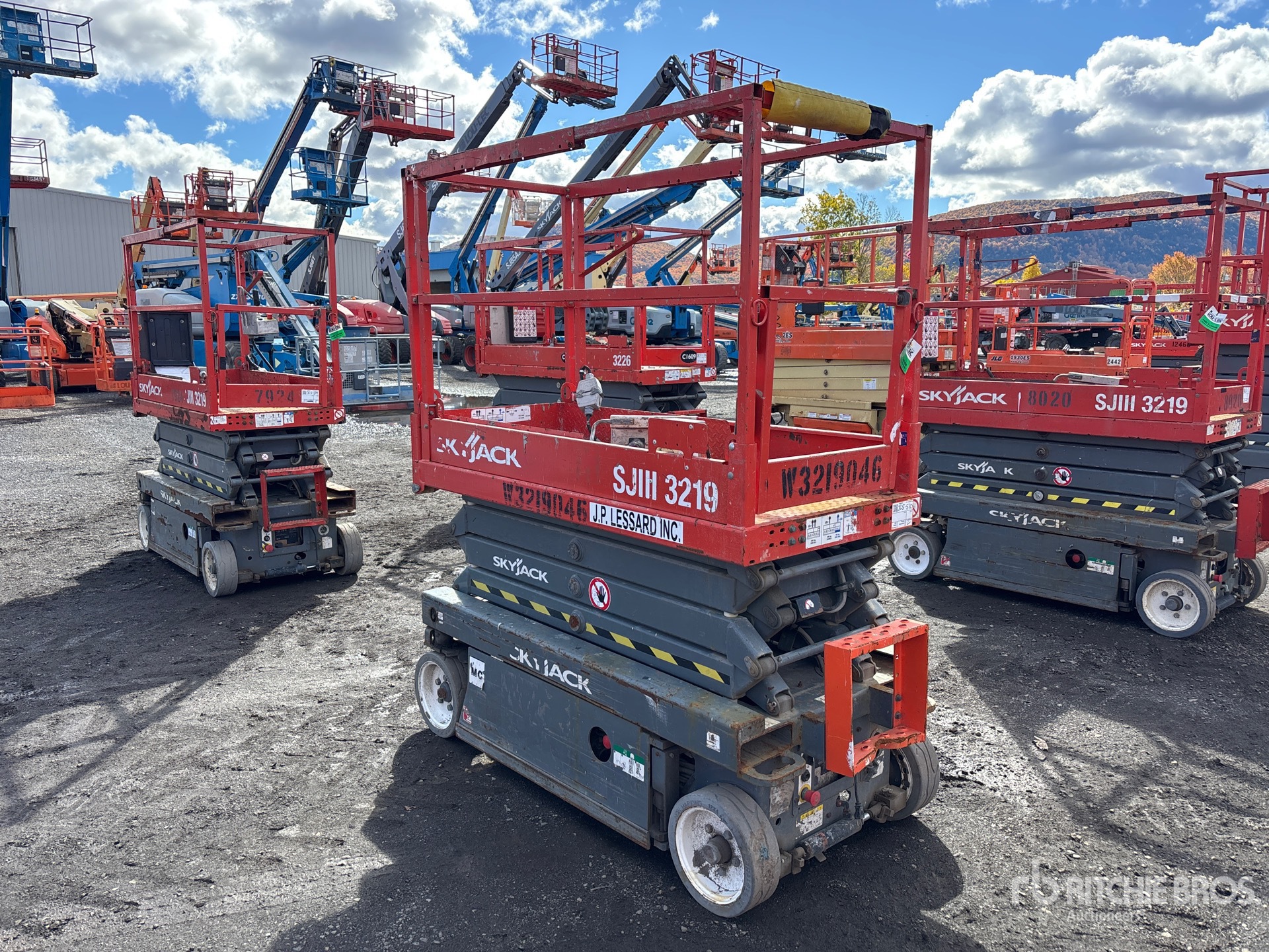 2017 Skyjack SJIII3219