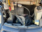 Moteur with Engine - Right Side