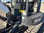 Hydraulics with Moteur pivotant