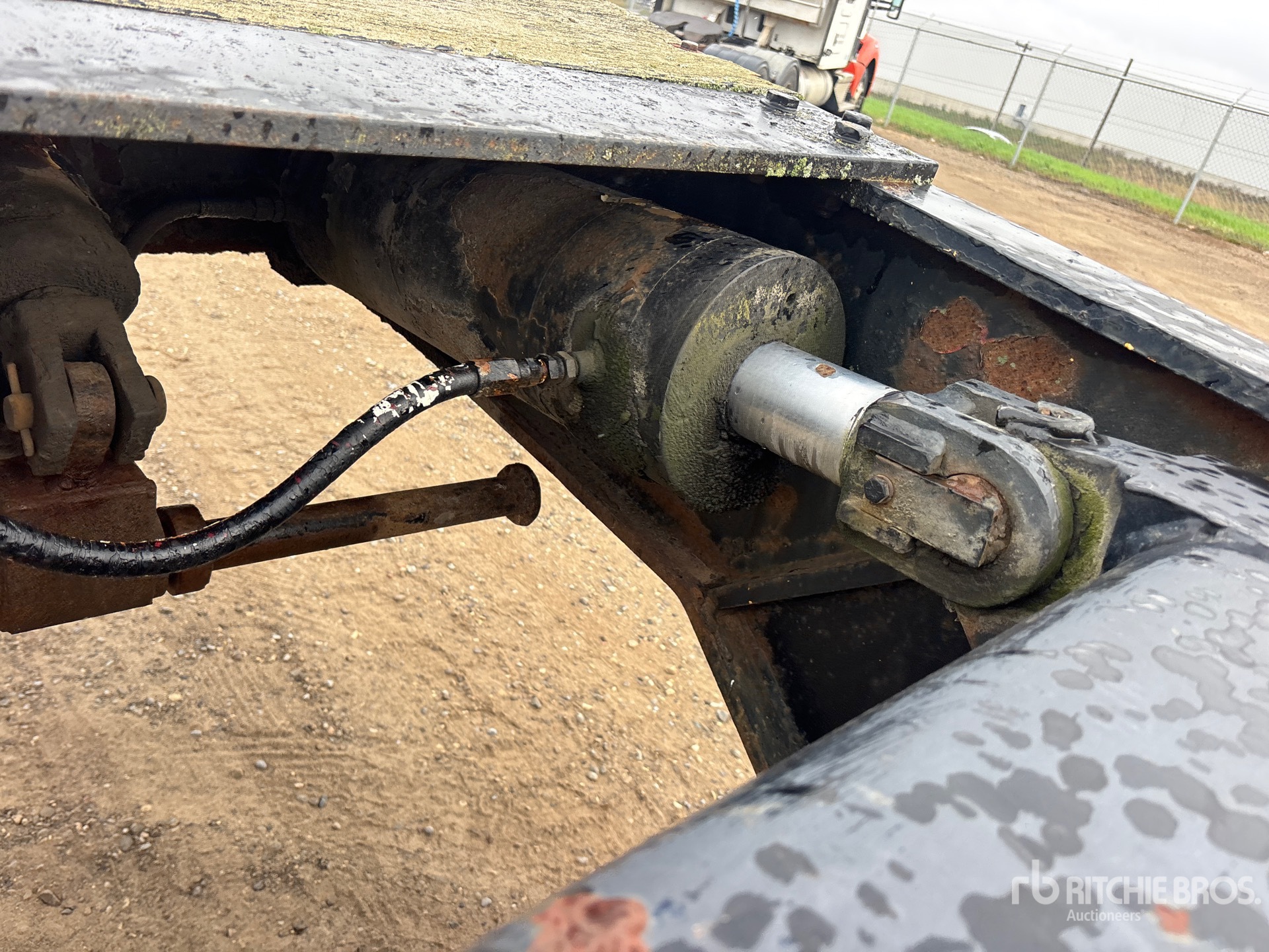 1982 King TRI/A REMOVABLE GOOSENECK
