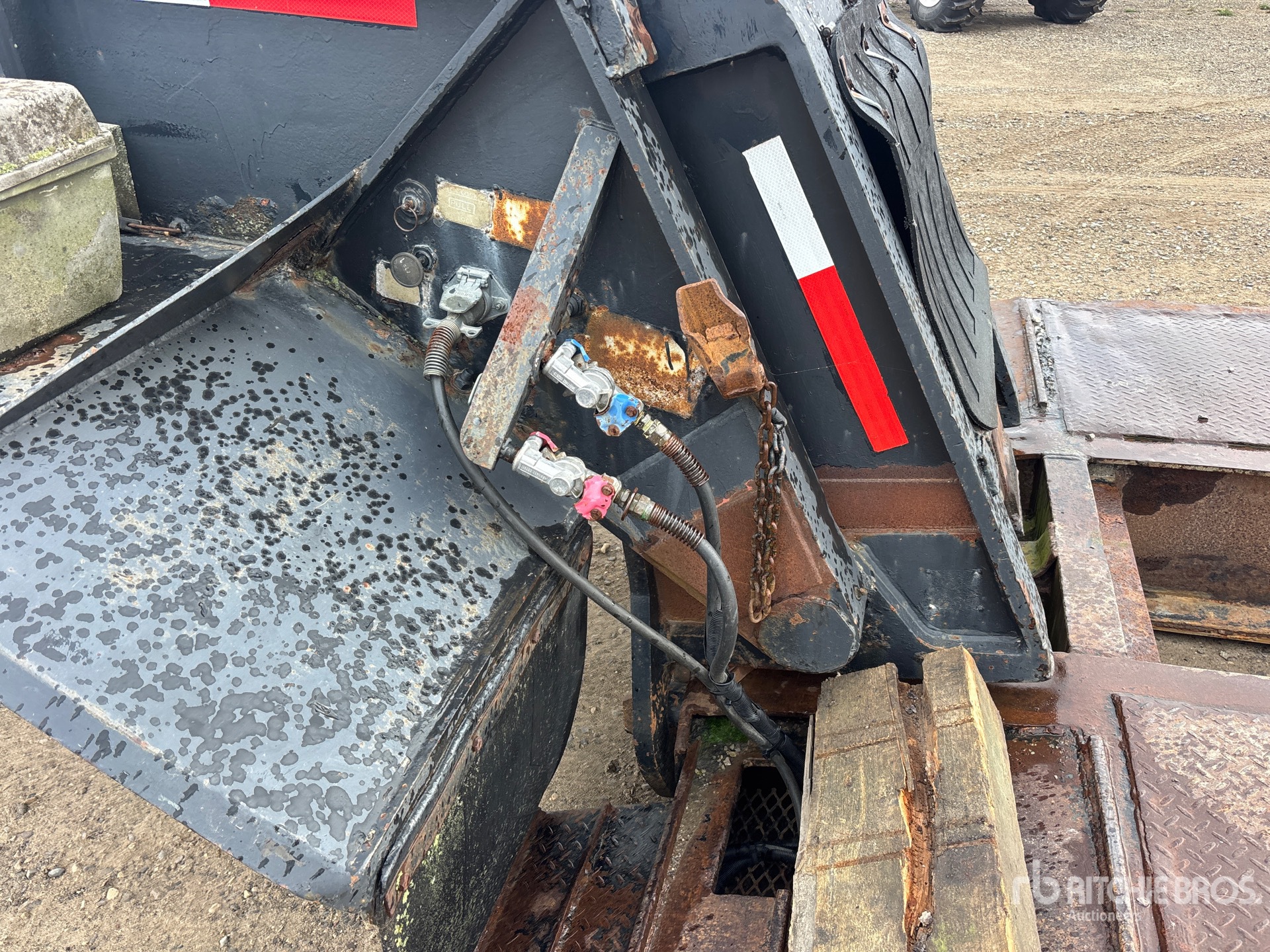 1982 King TRI/A REMOVABLE GOOSENECK