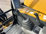 Control Station with Auxiliary Hydraulic Control