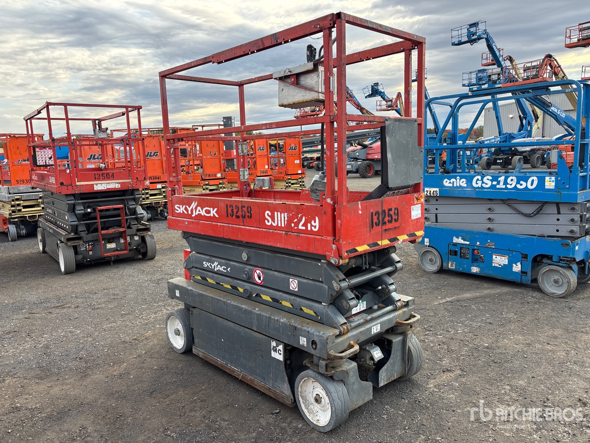 2019 Skyjack SJIII3219