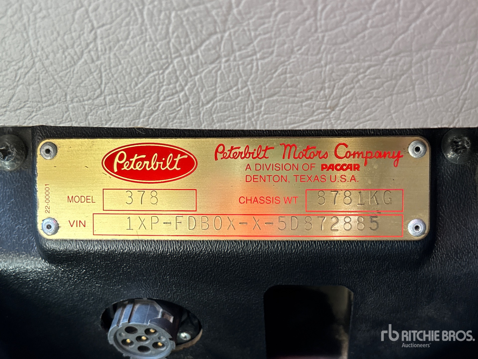2005 Peterbilt 378