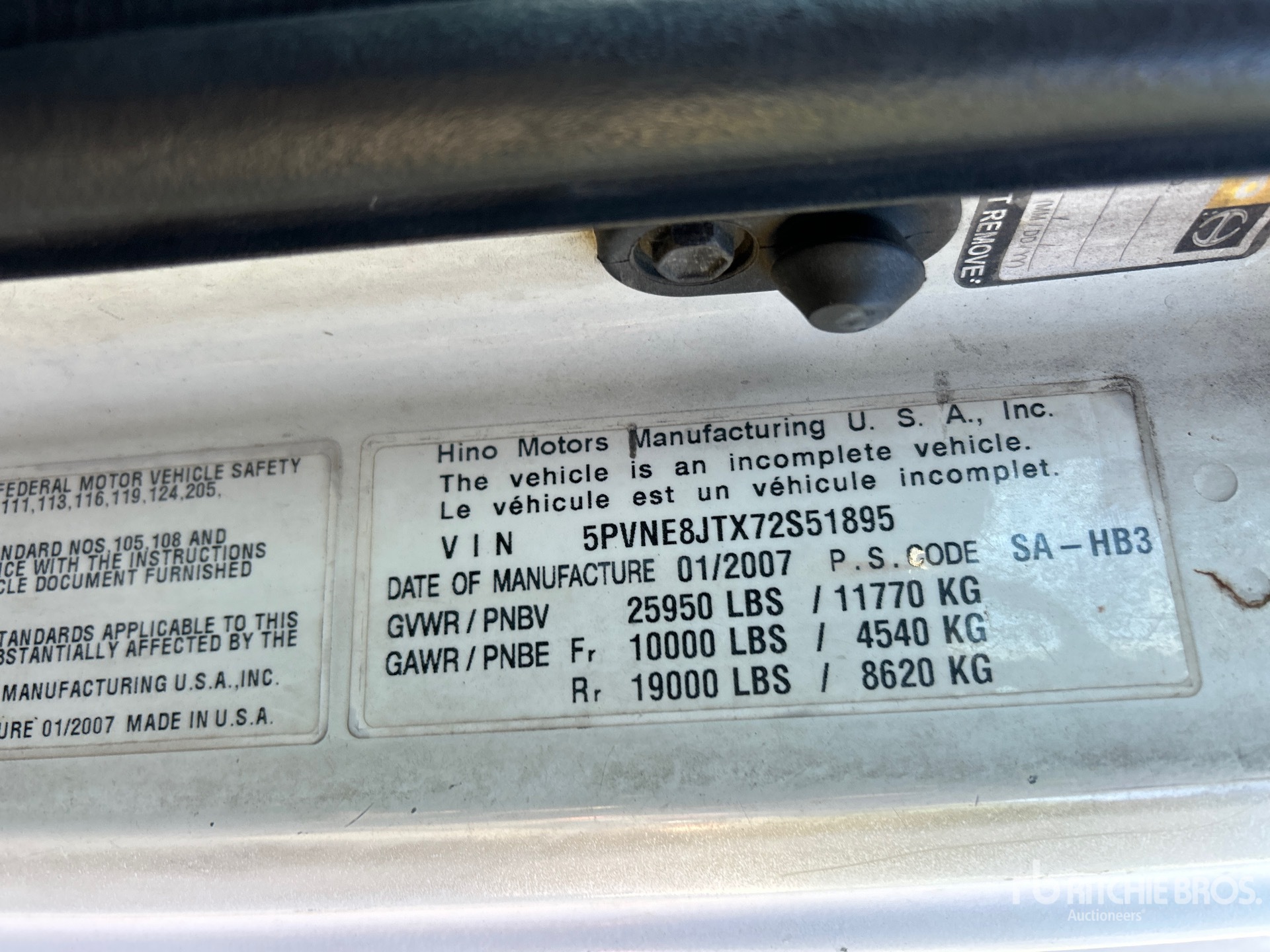 2007 Hino 268
