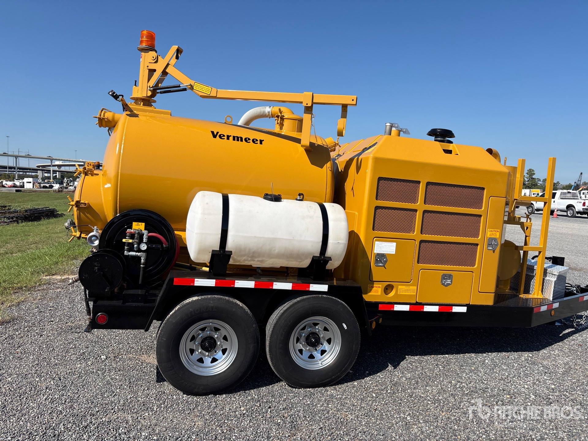 2021 Vermeer VACMASTER