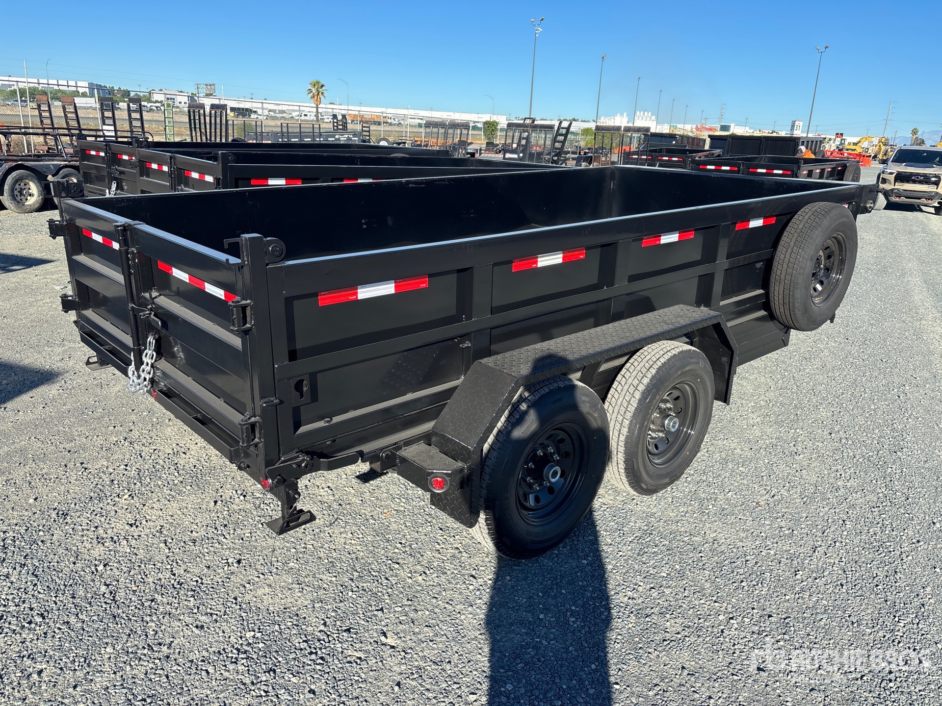 2027 DENTON DT-7142