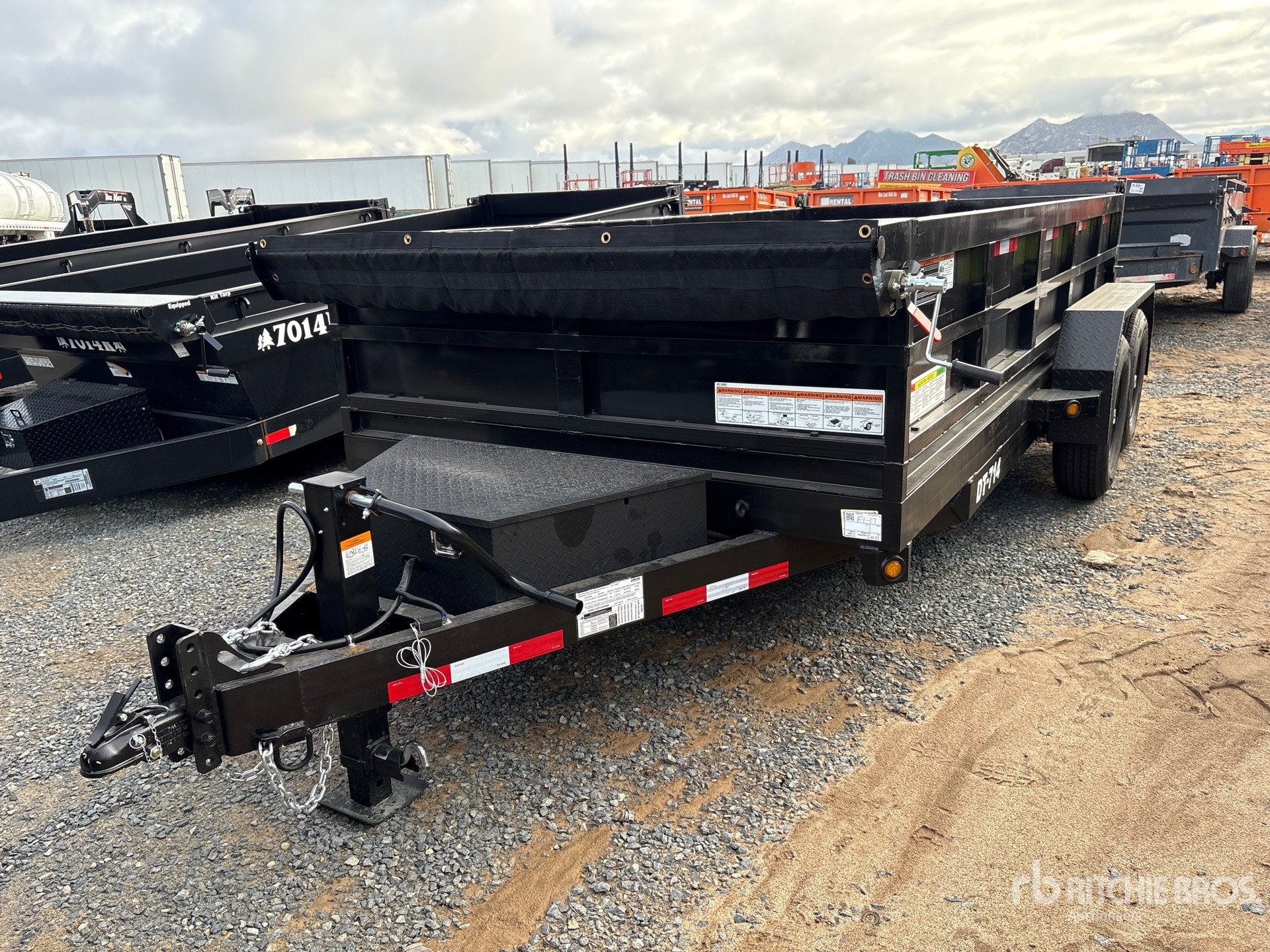 2027 DENTON DT-7142
