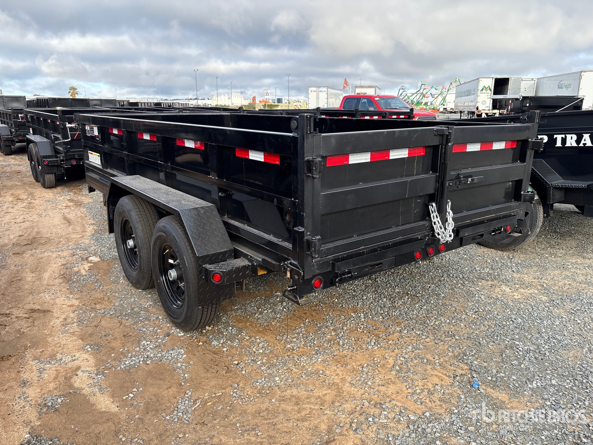 2027 DENTON DT-7142