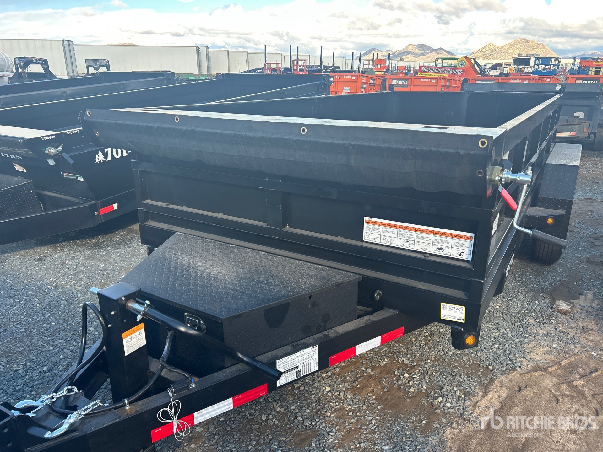 2027 DENTON DT-7142