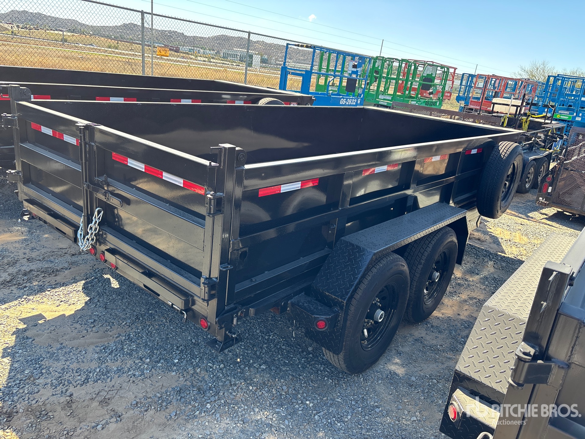 2027 DENTON DT-7142
