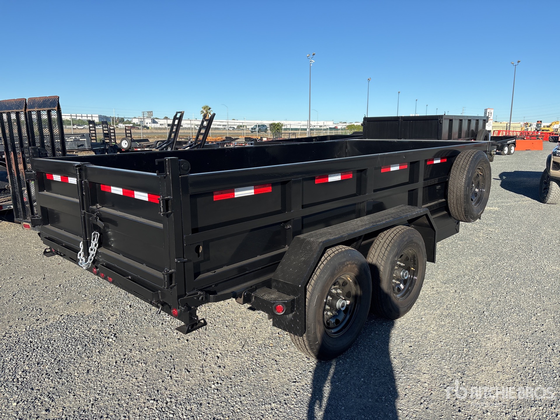 2027 DENTON DT-7142