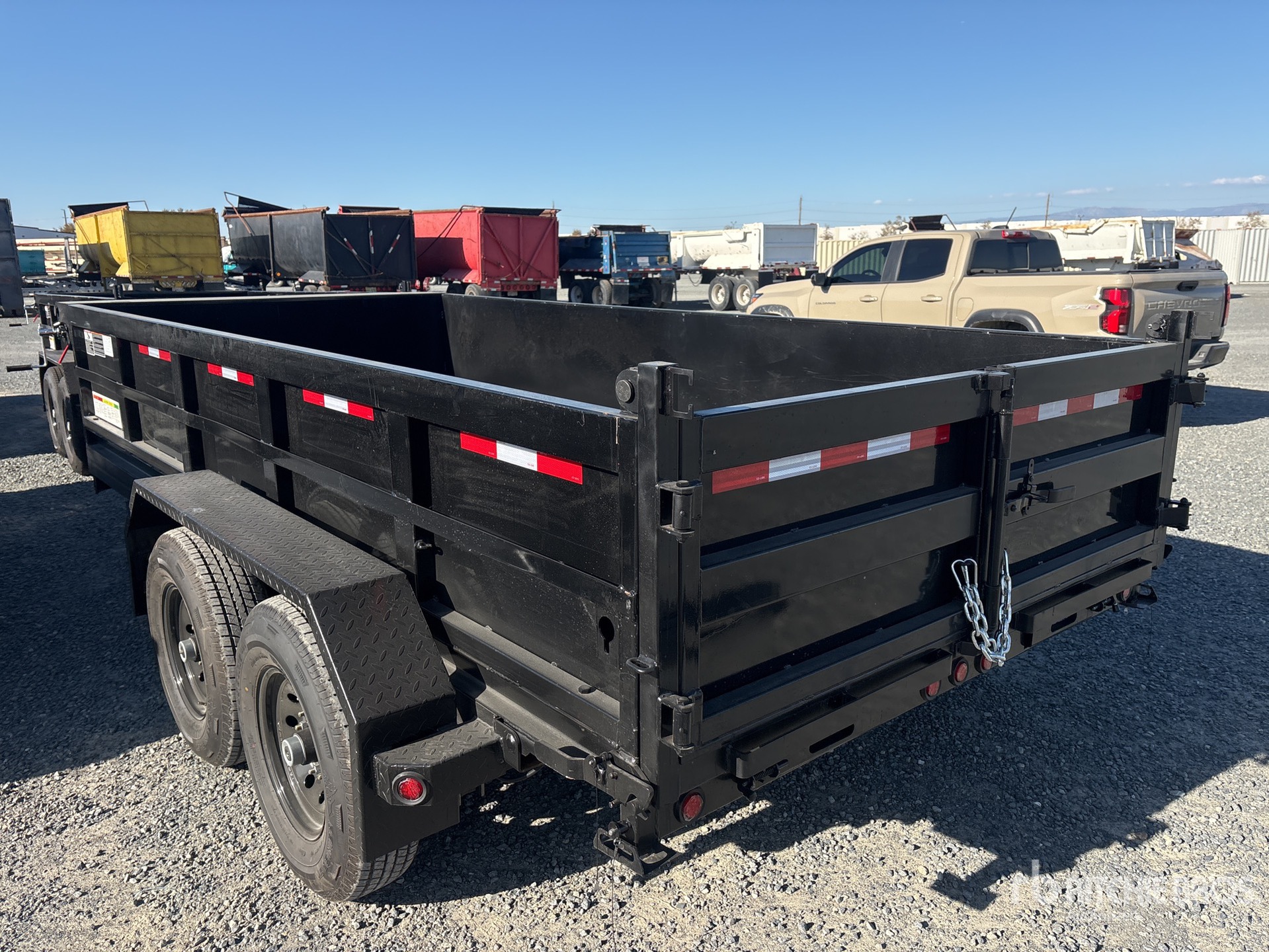 2027 DENTON DT-7142