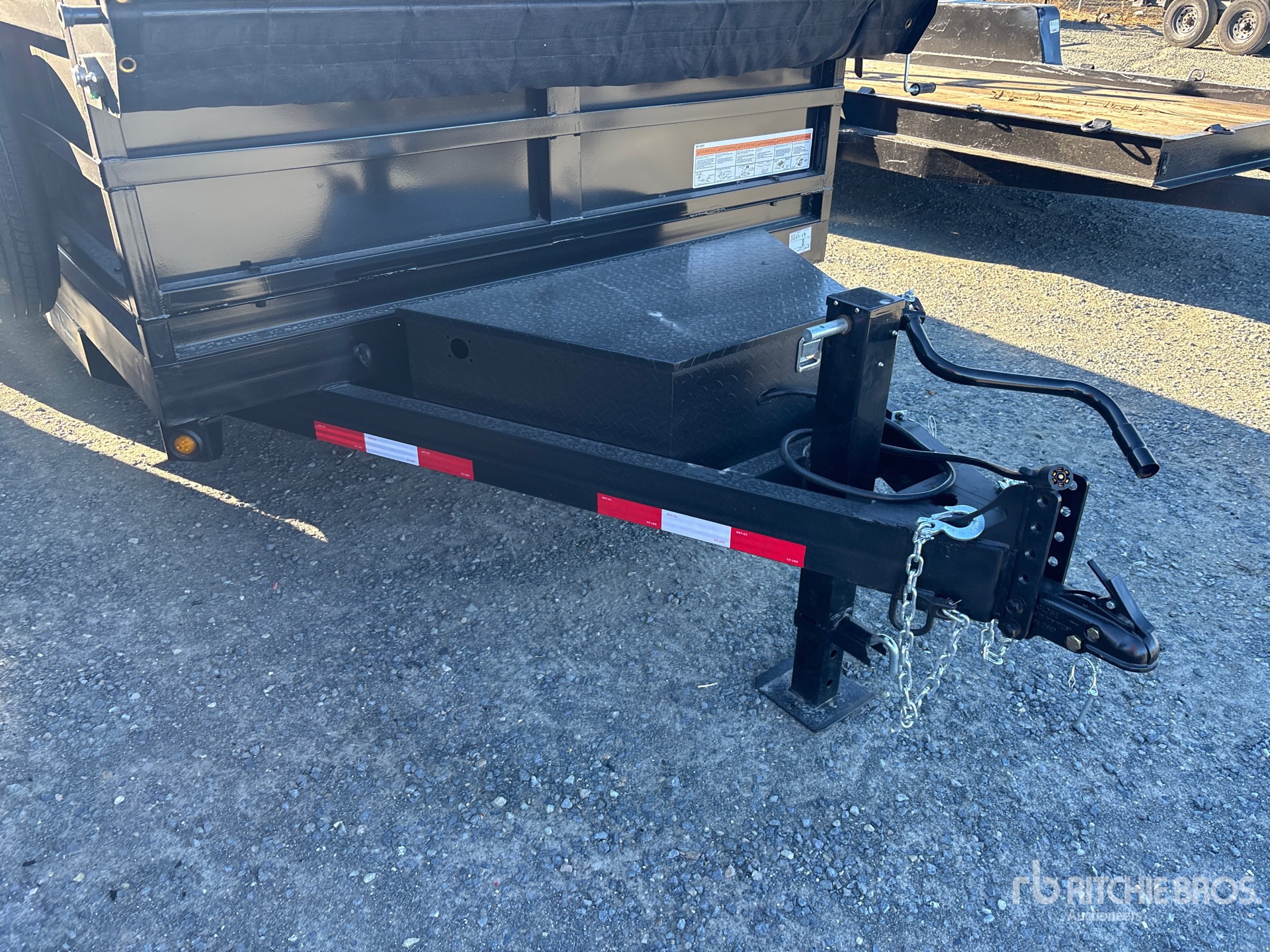 2027 DENTON DT-7142