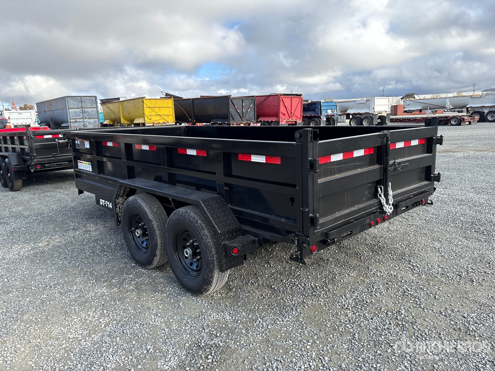 2027 DENTON DT-7142
