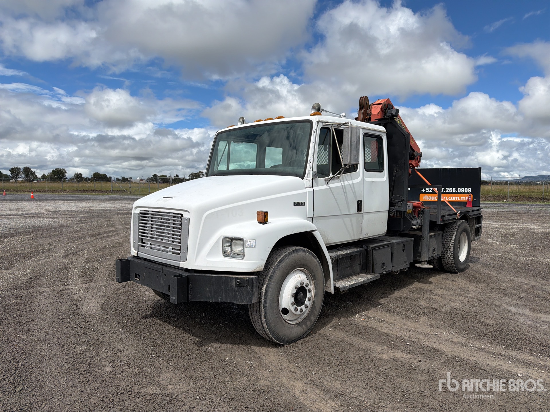 Photo of 1996 Freightliner F70