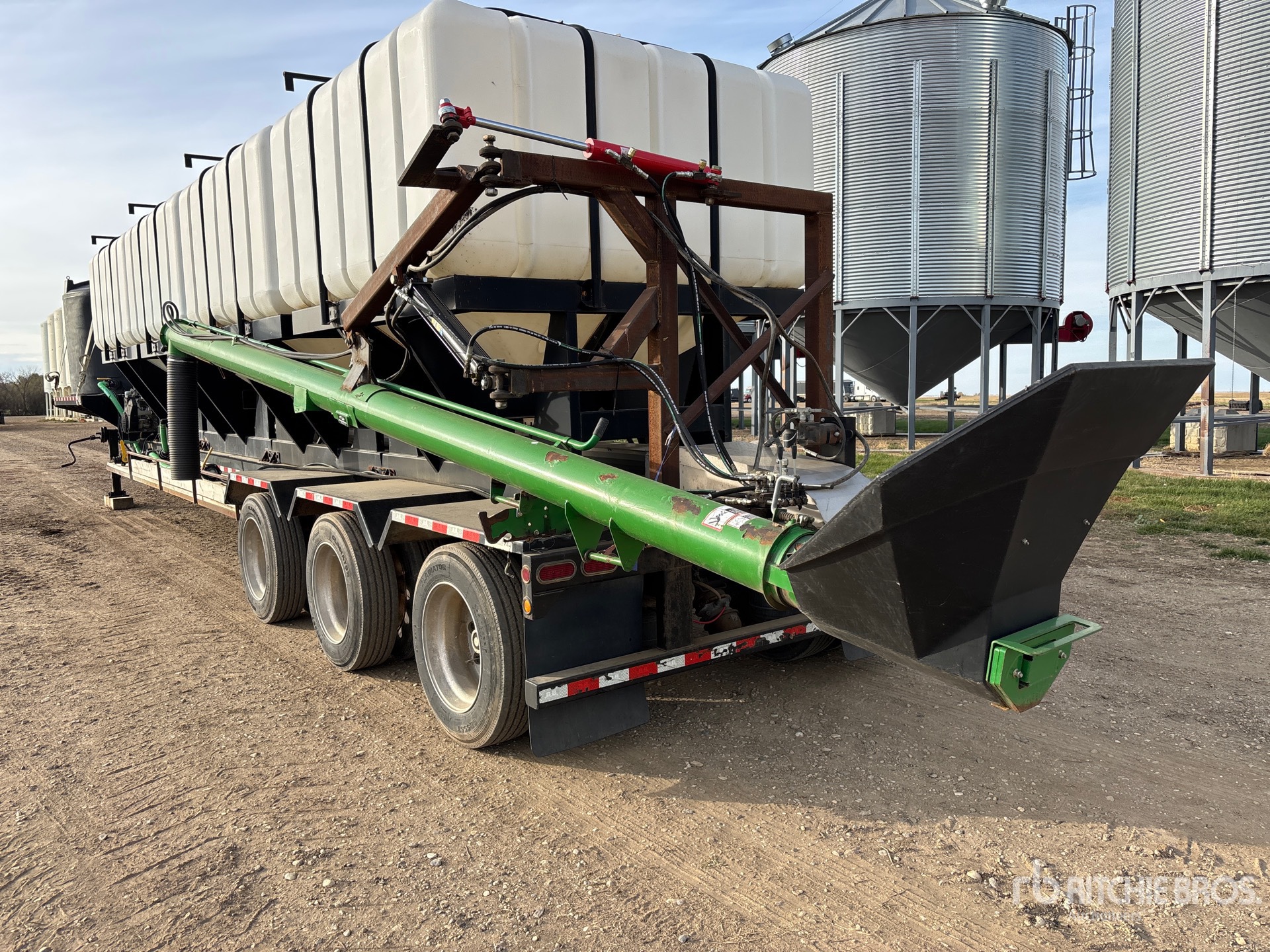 2013 Behnke Enterprises 50 ft Tri/A