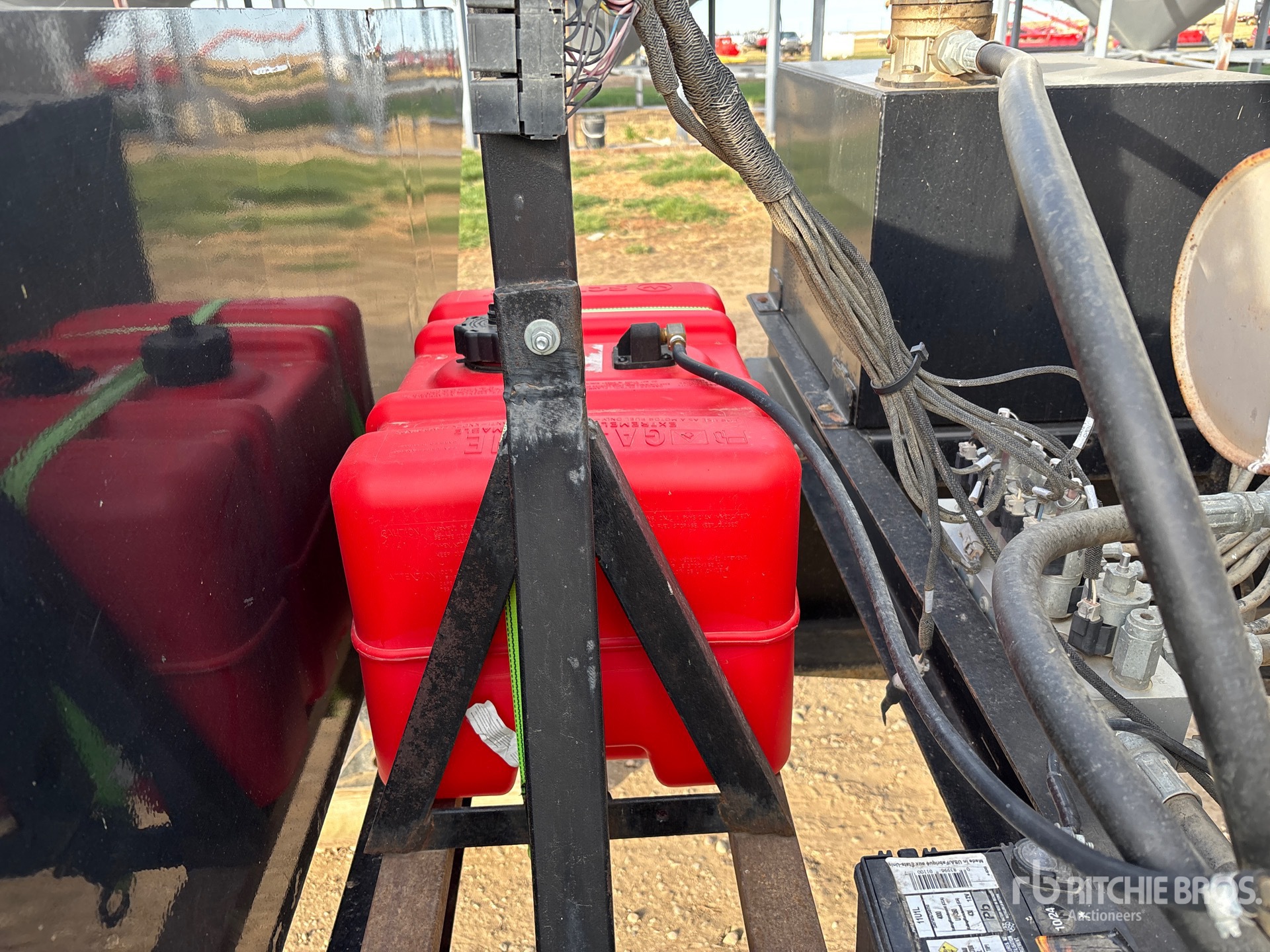 2013 Behnke Enterprises 50 ft Tri/A