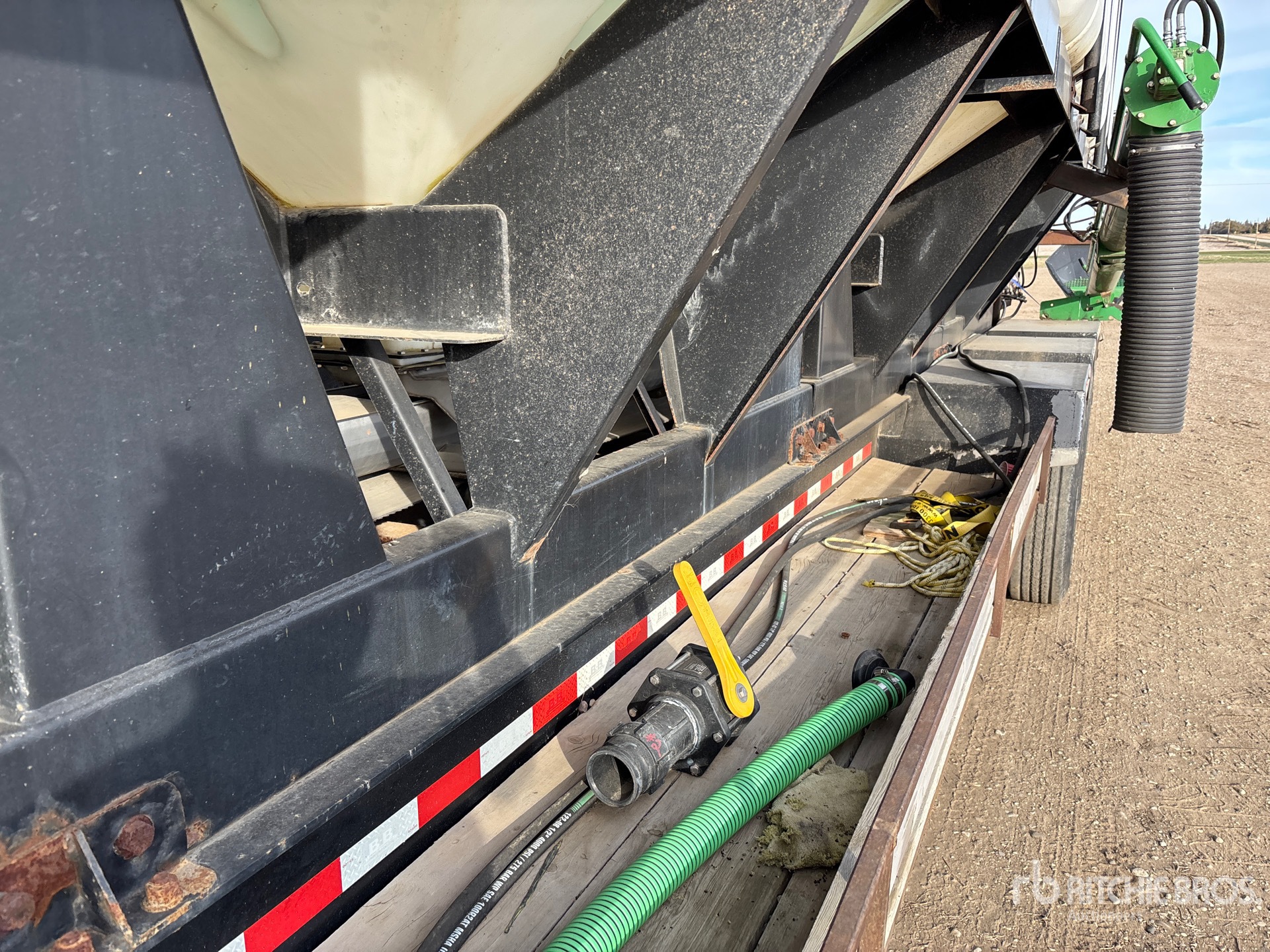 2013 Behnke Enterprises 50 ft Tri/A