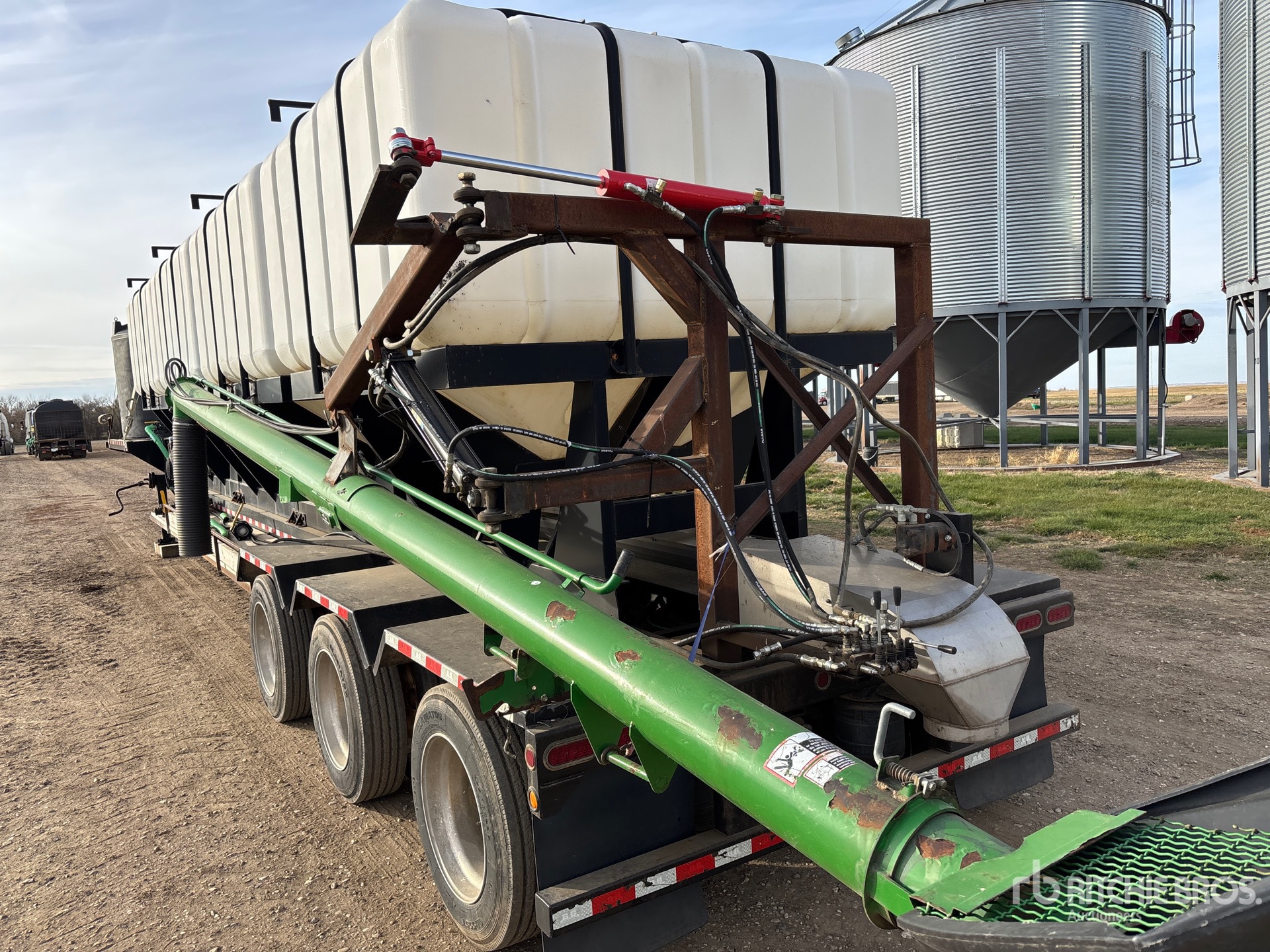 2013 Behnke Enterprises 50 ft Tri/A
