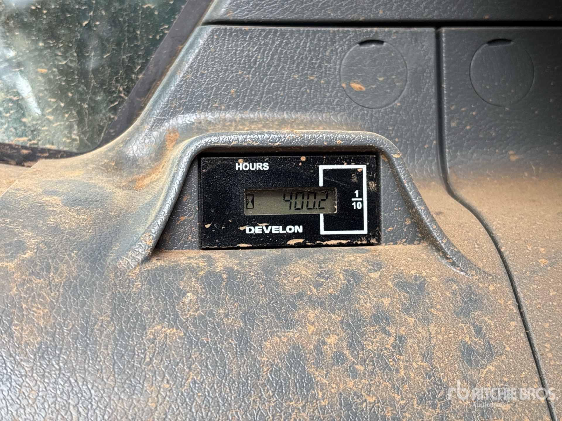 2023 Develon DX225LC-7