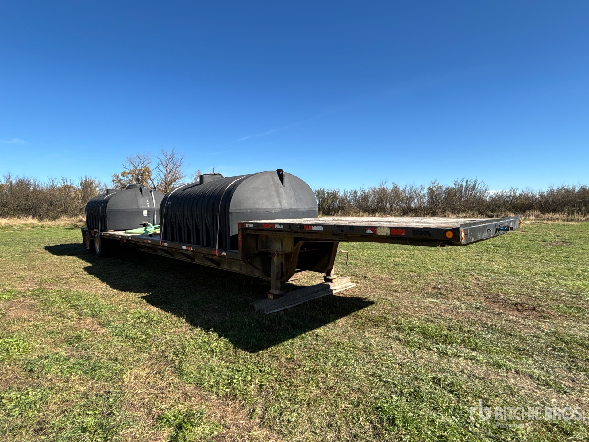 Doepker 48 FT T/A