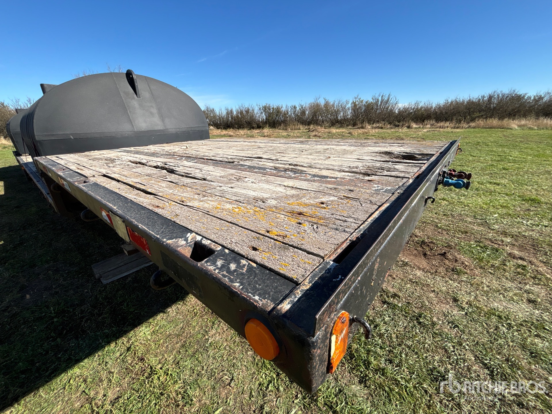 Doepker 48 FT T/A