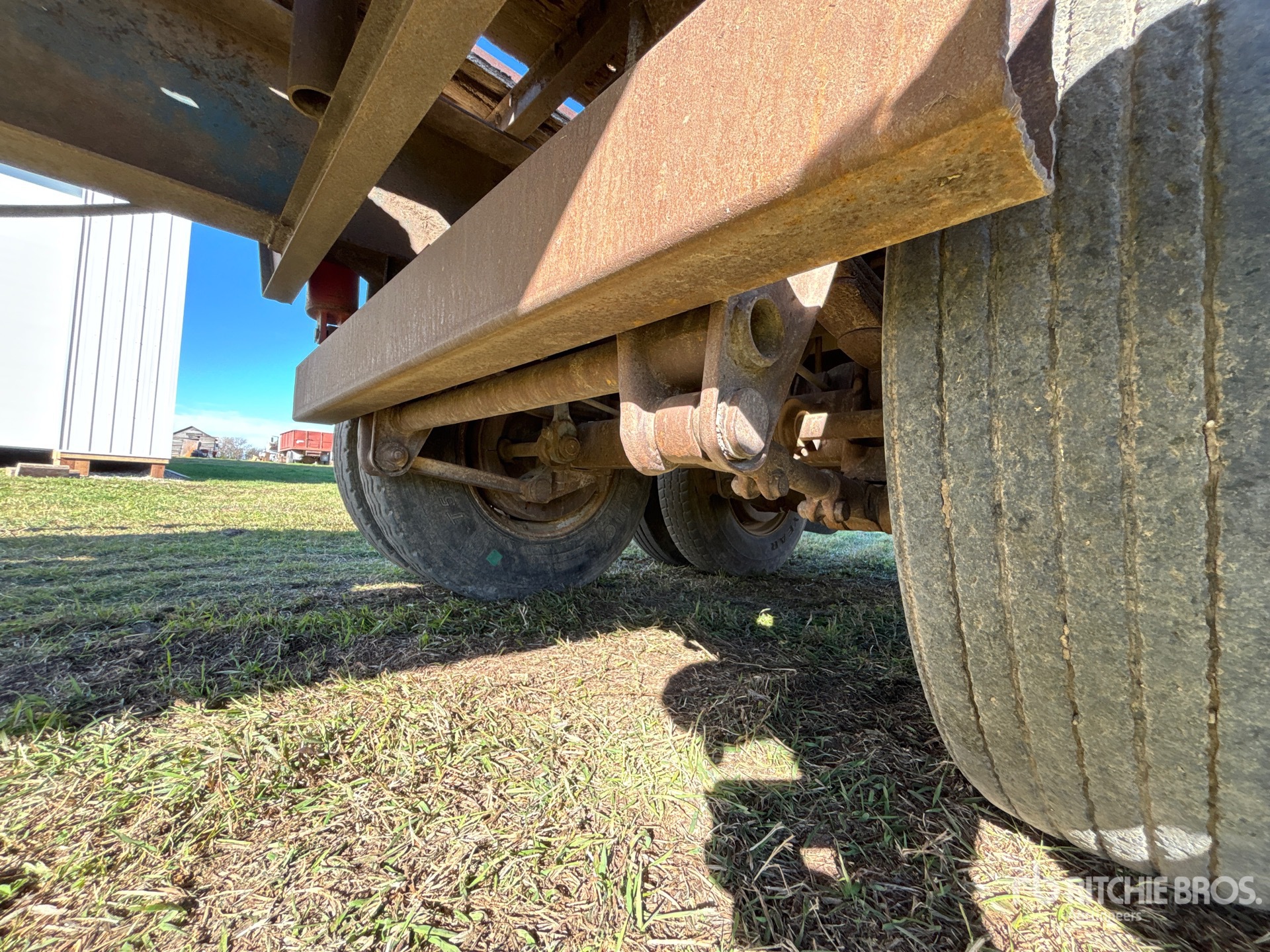 Fruehauf 50 FT T/A BALE HAULING TRAILER
