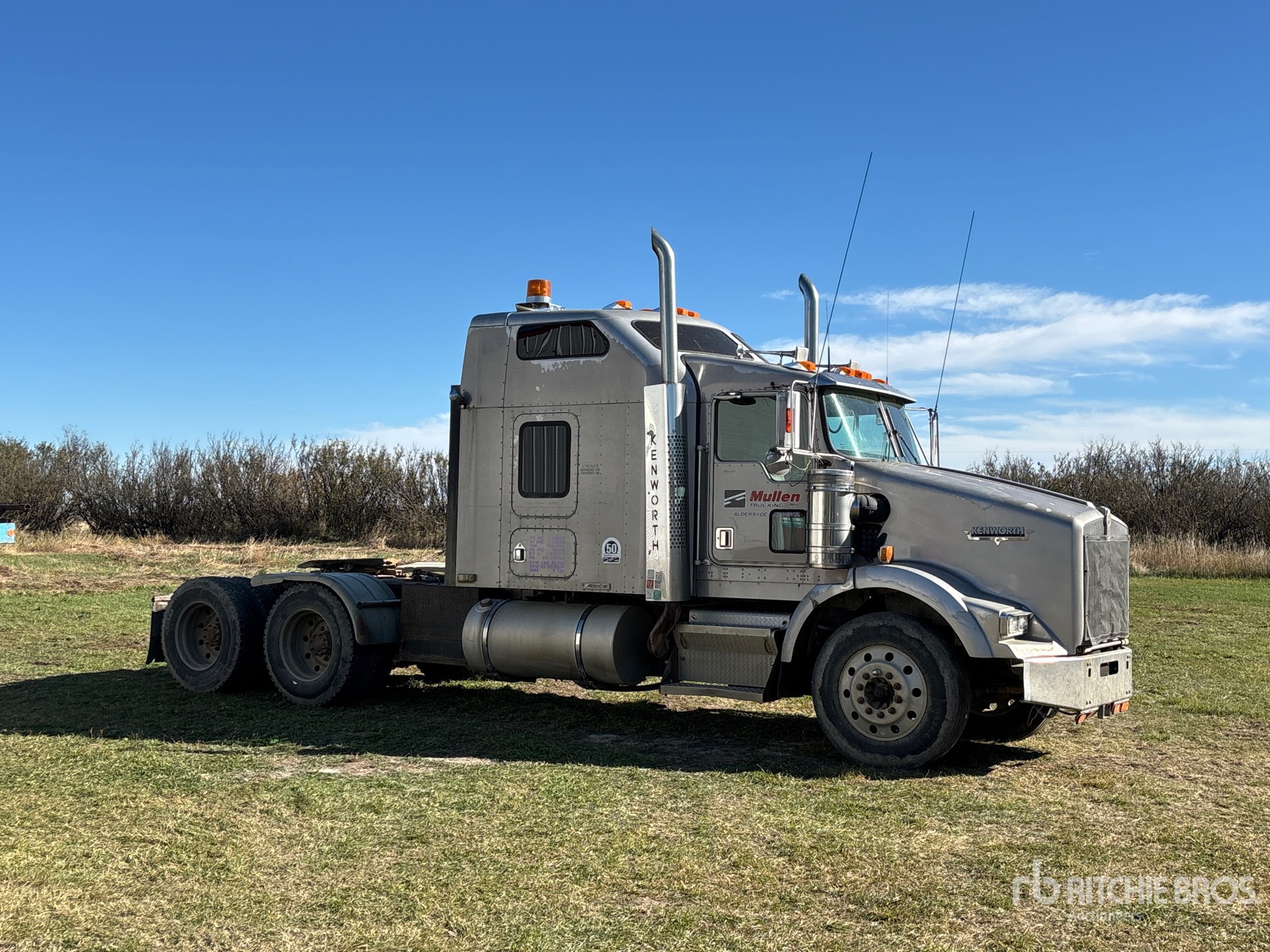 2000 Kenworth T800B
