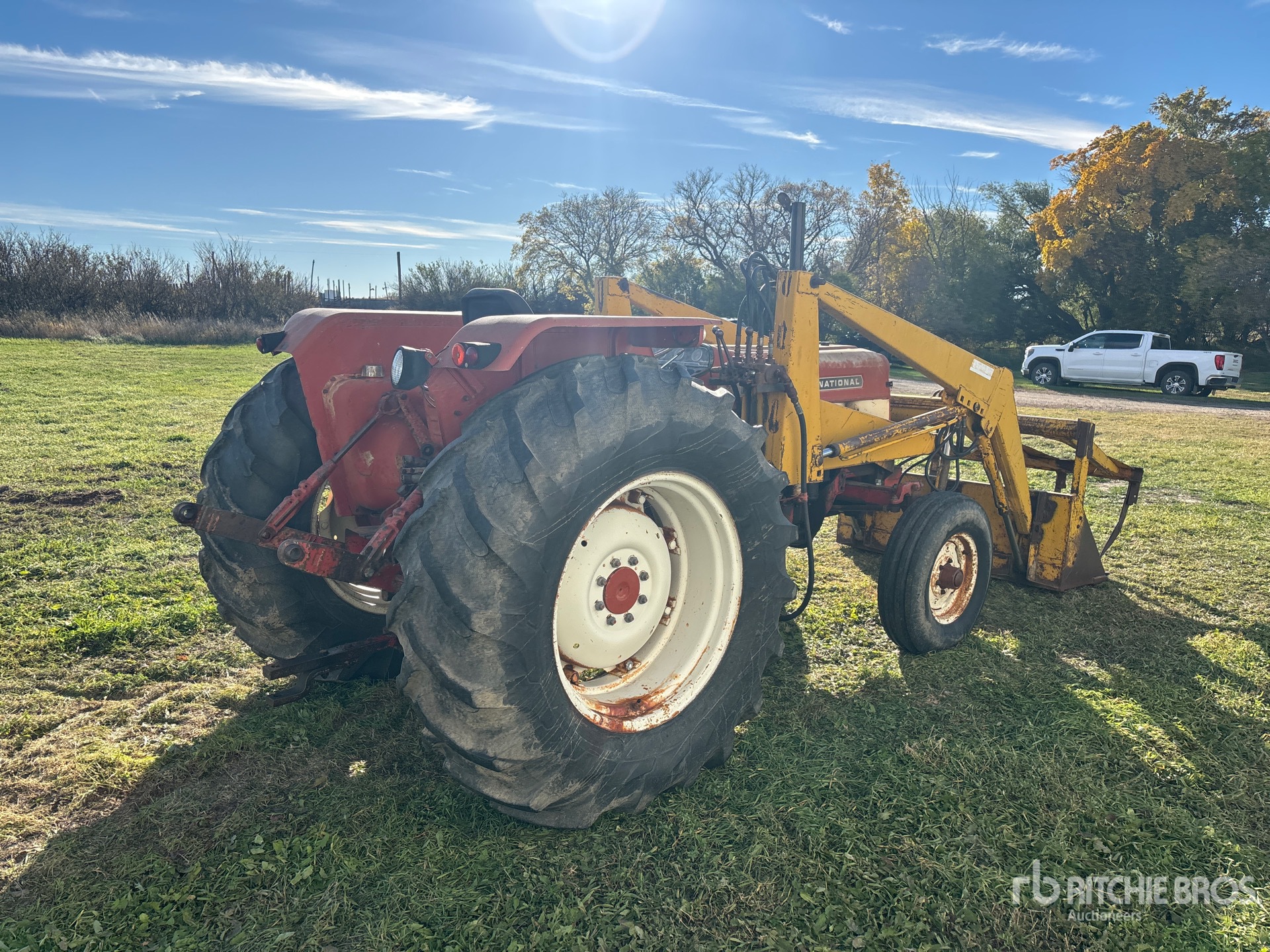 International 674