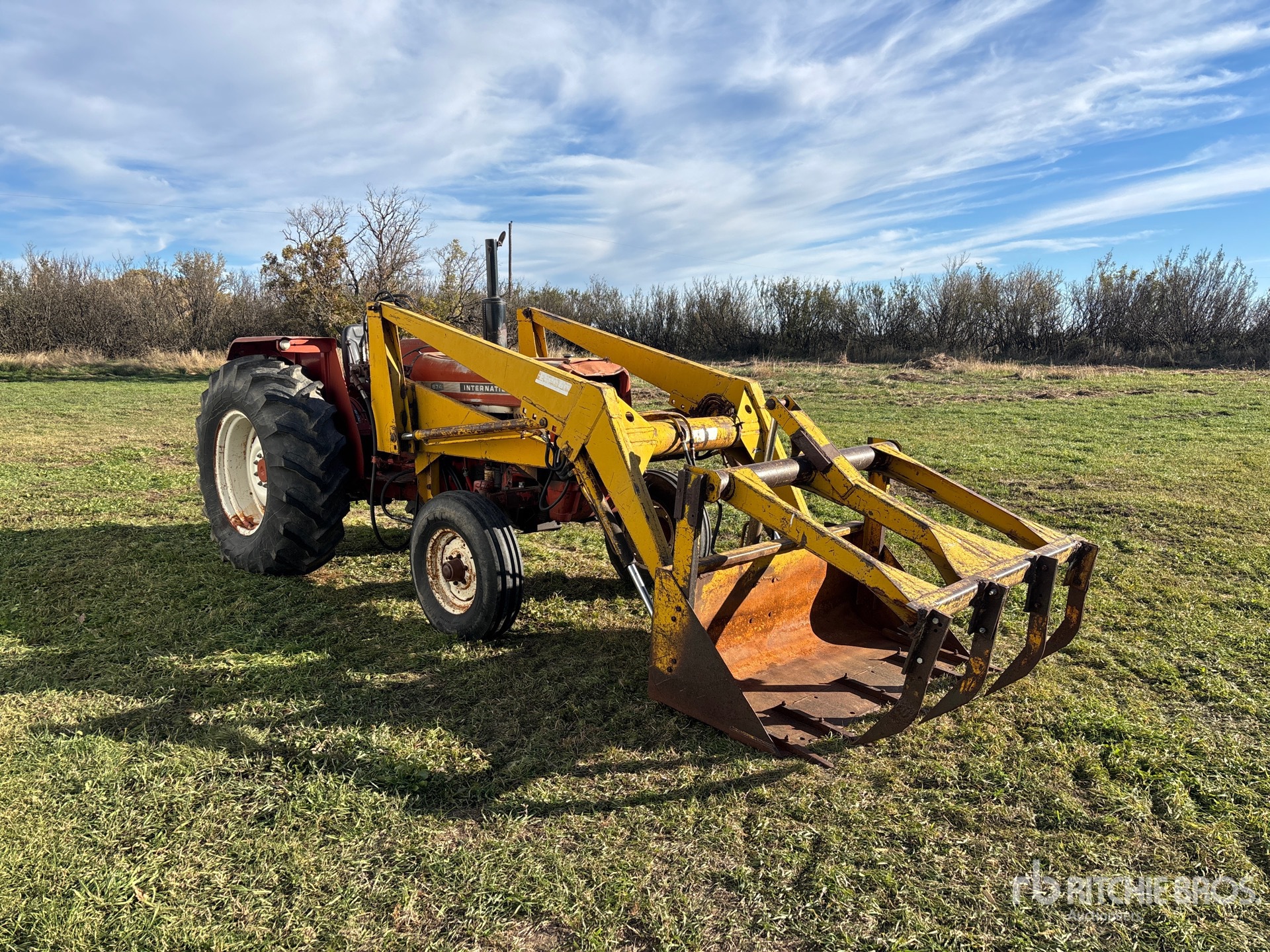International 674